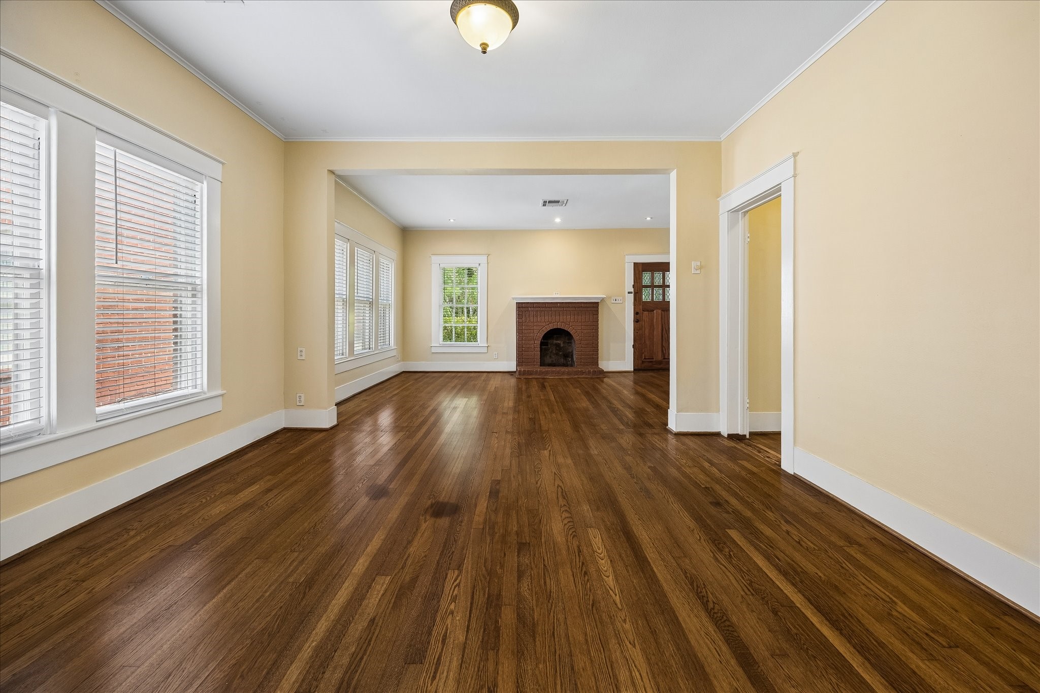 1719 Harold Street Property Photo 10