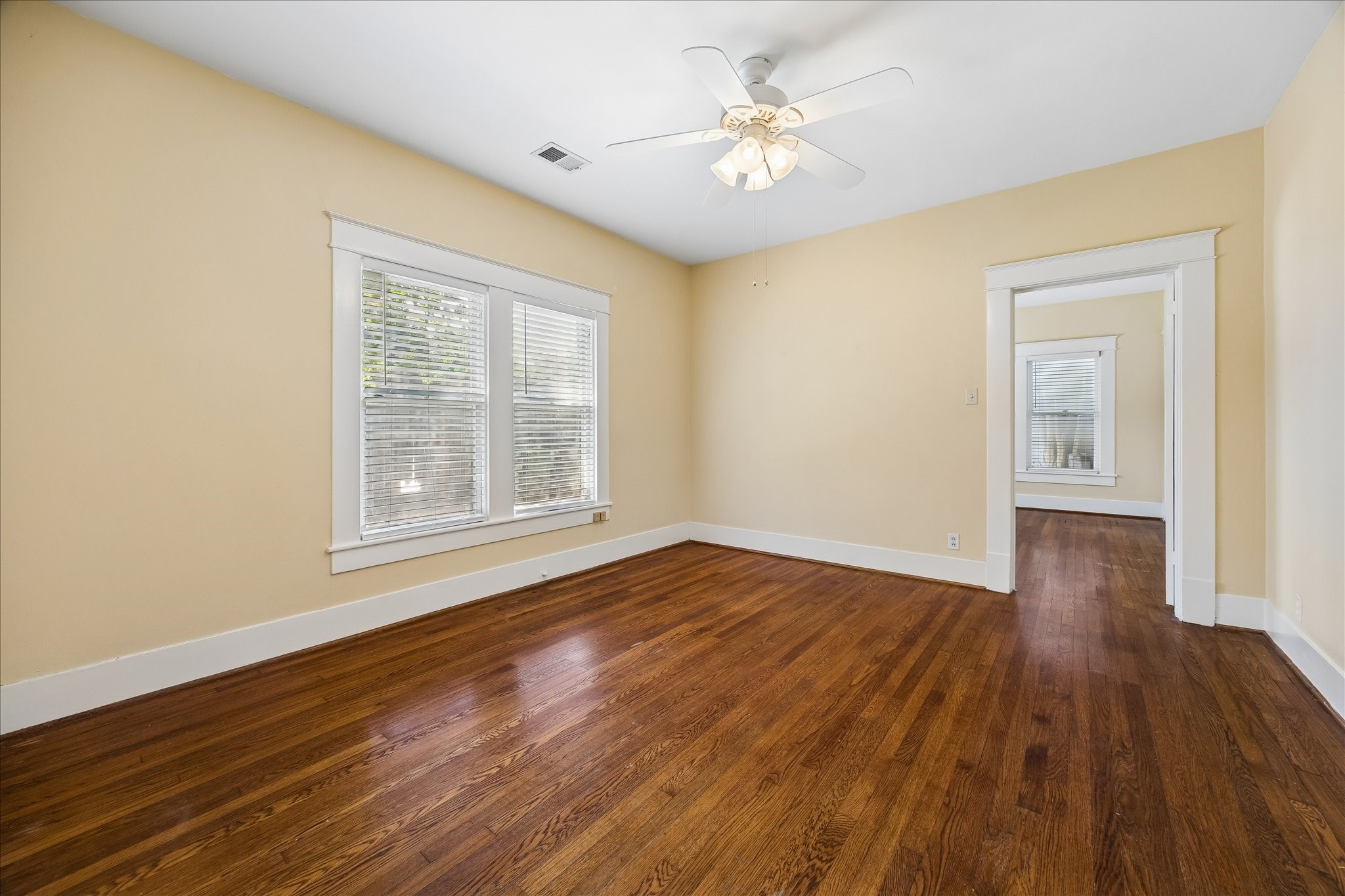 1719 Harold Street Property Photo 14
