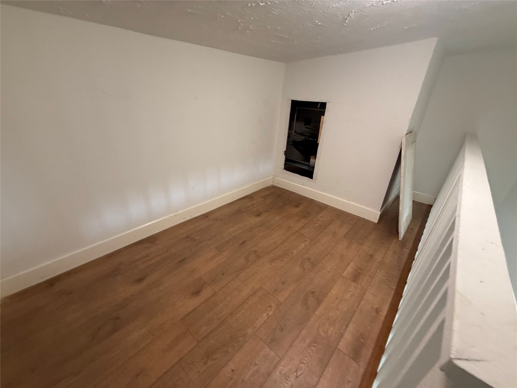 5914 Cullen Boulevard Property Photo 11