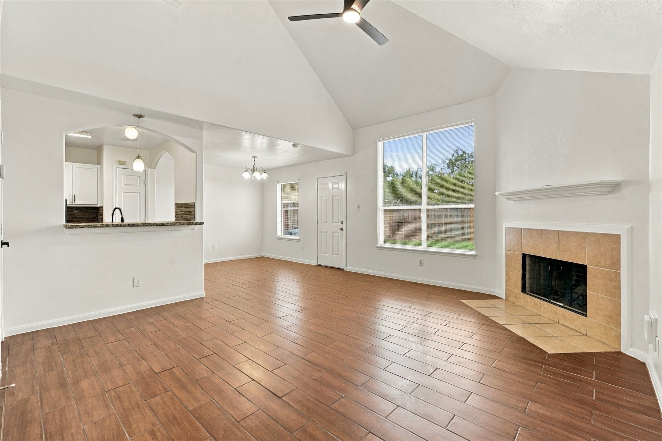 7842 Winding Creek View Property Photo 6
