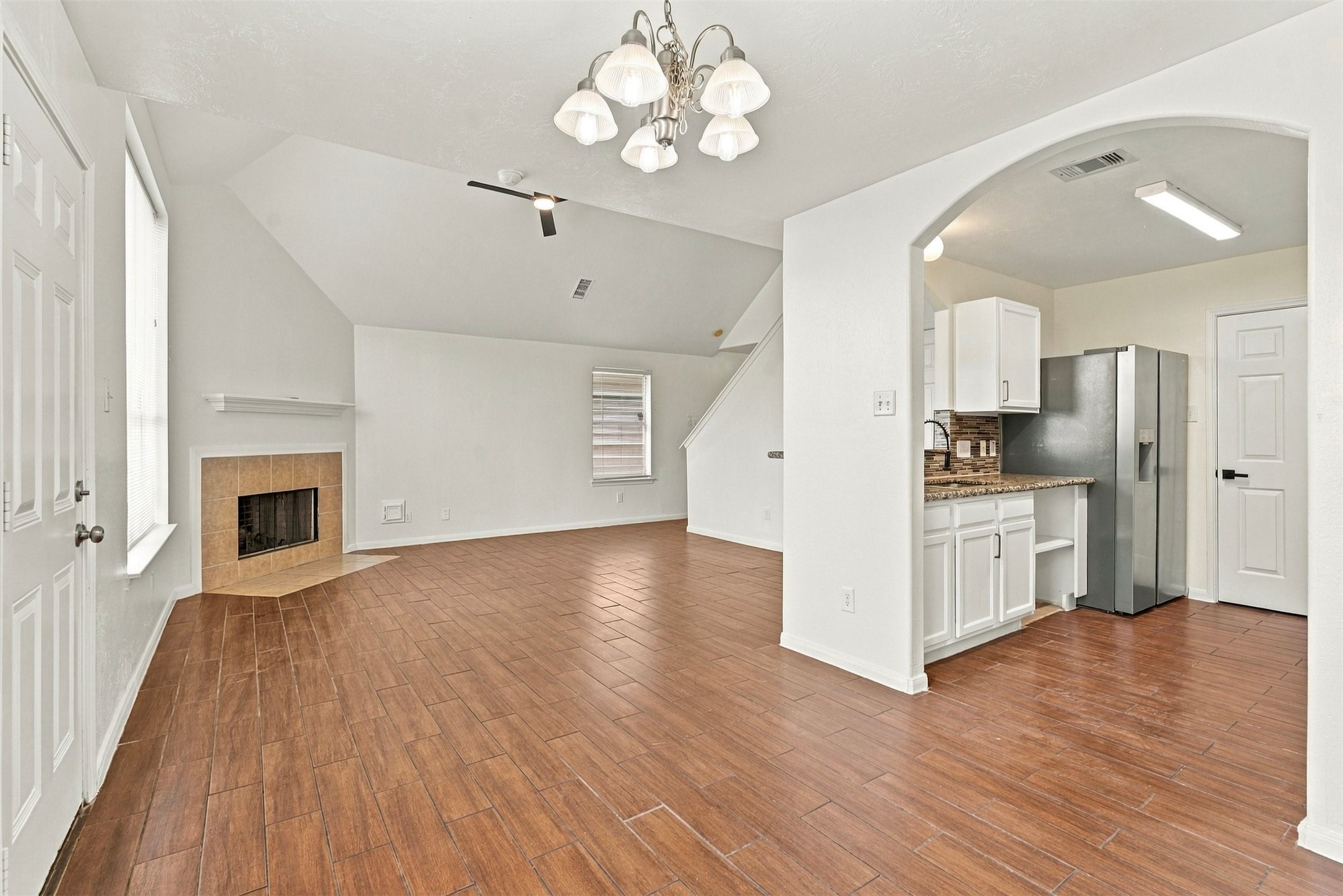 7842 Winding Creek View Property Photo 10