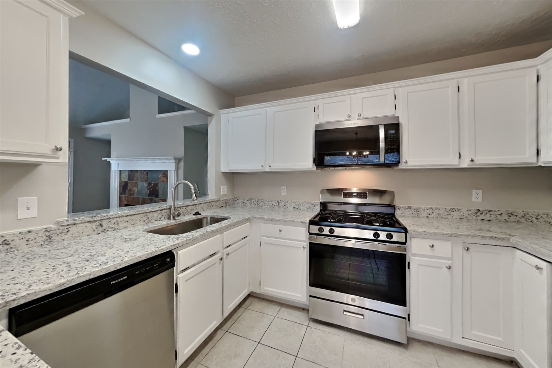 2511 Pecan Grove Court Property Photo 6