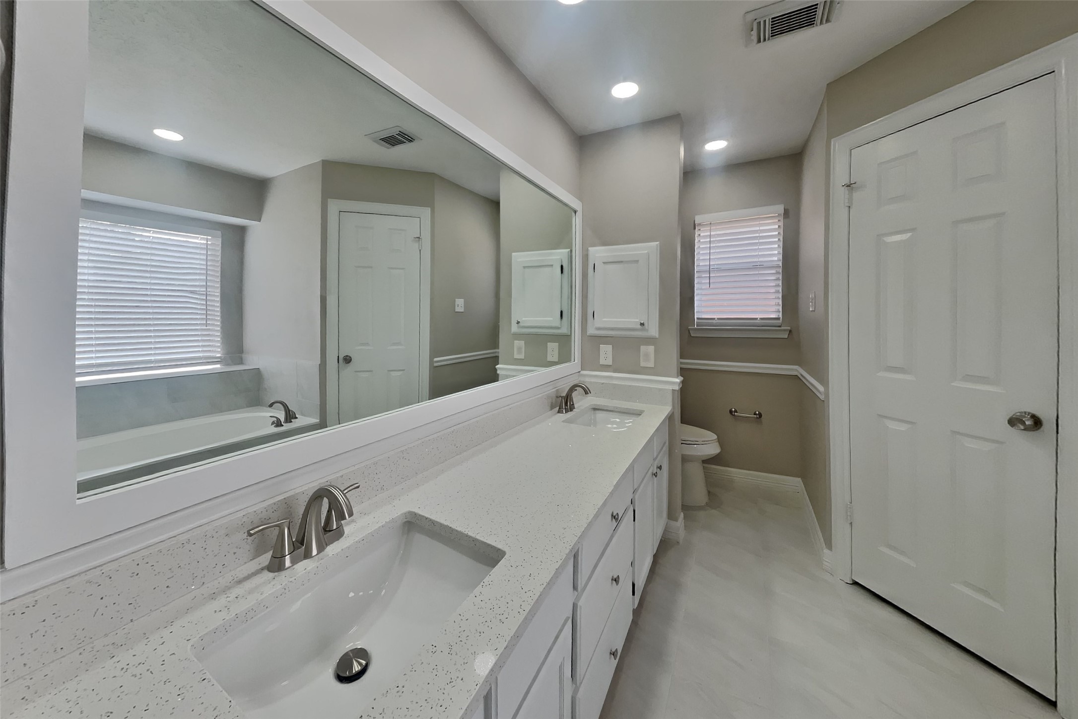 2511 Pecan Grove Court Property Photo 12