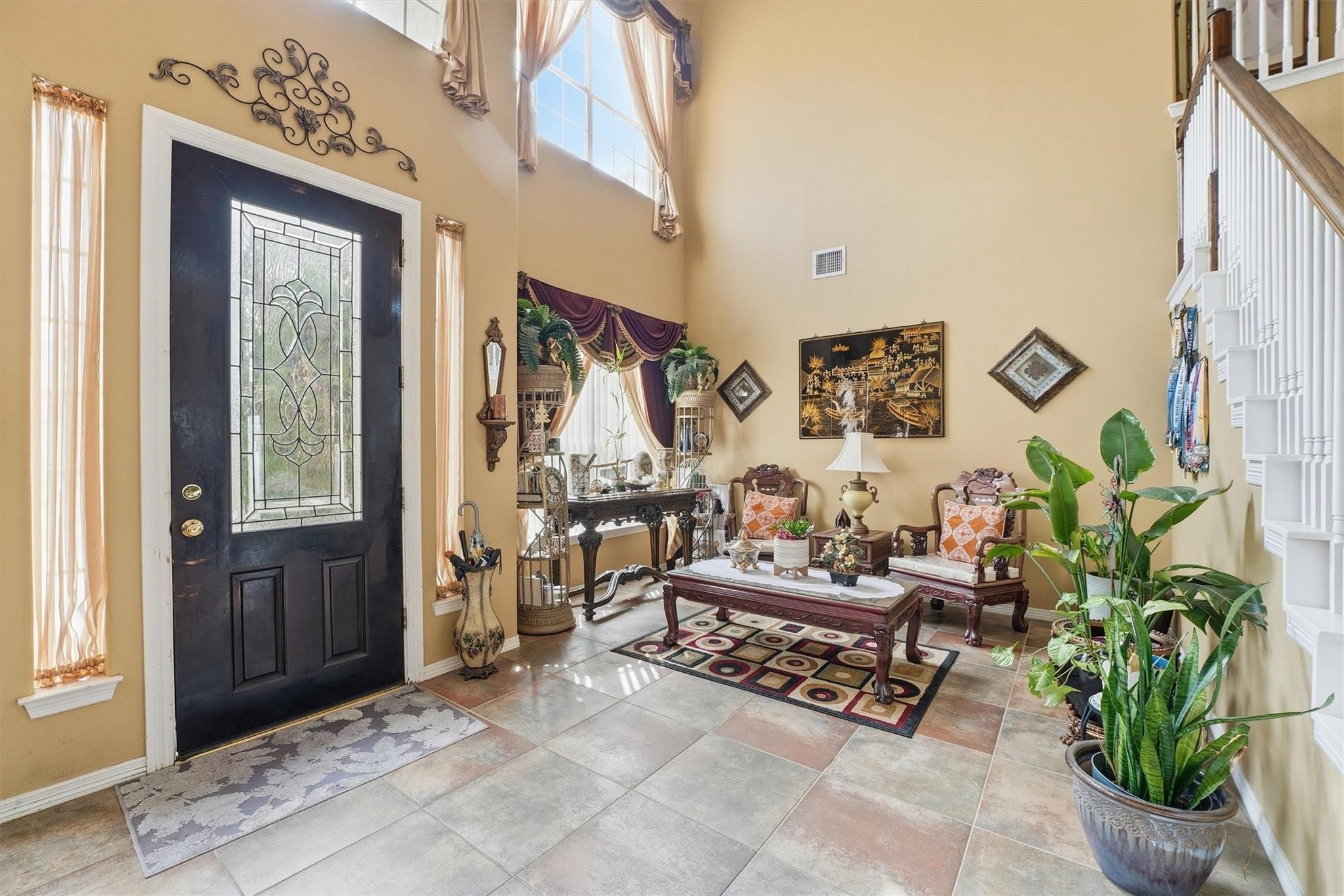 19103 Olympic Circle Property Photo 9