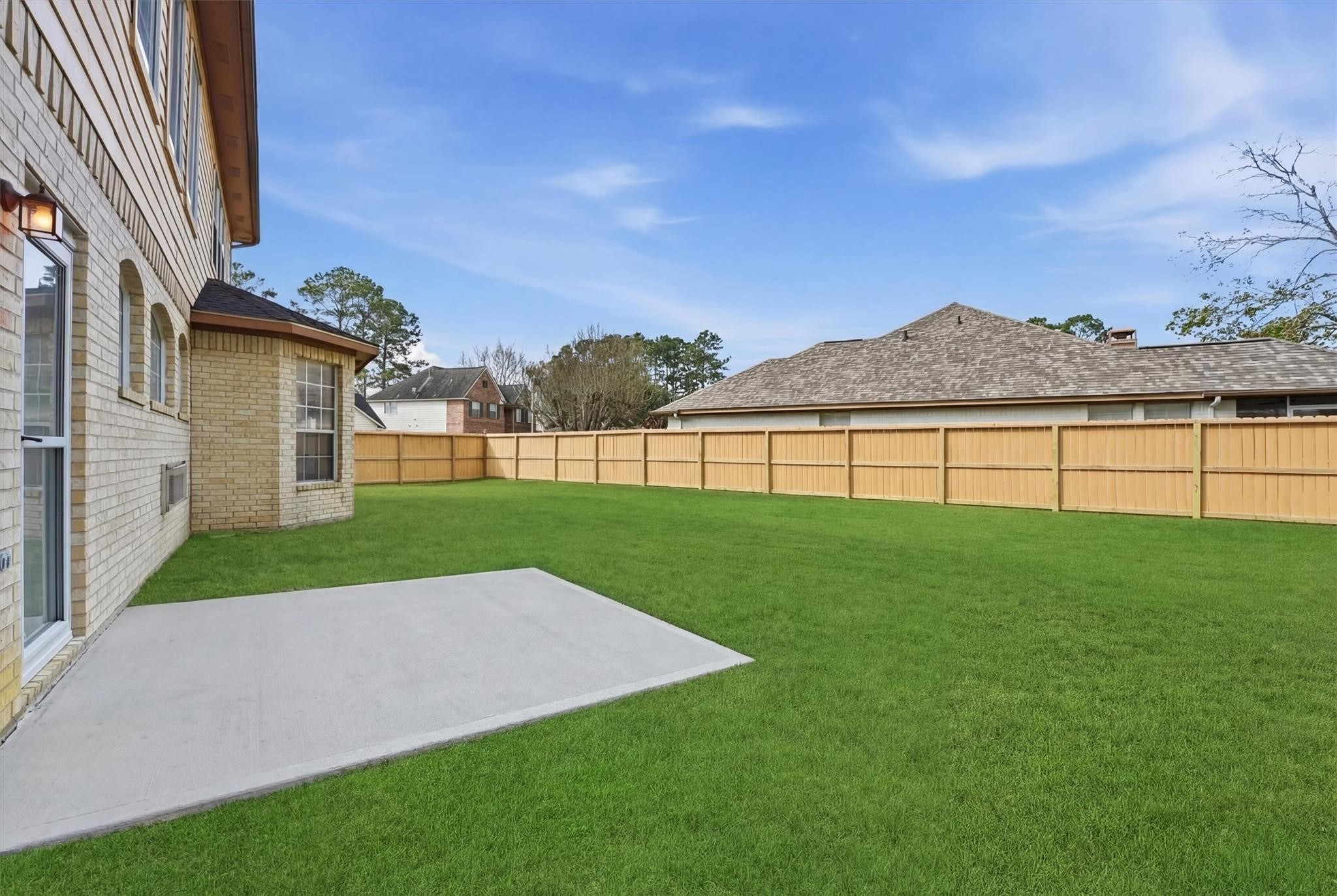 19103 Olympic Circle Property Photo 26