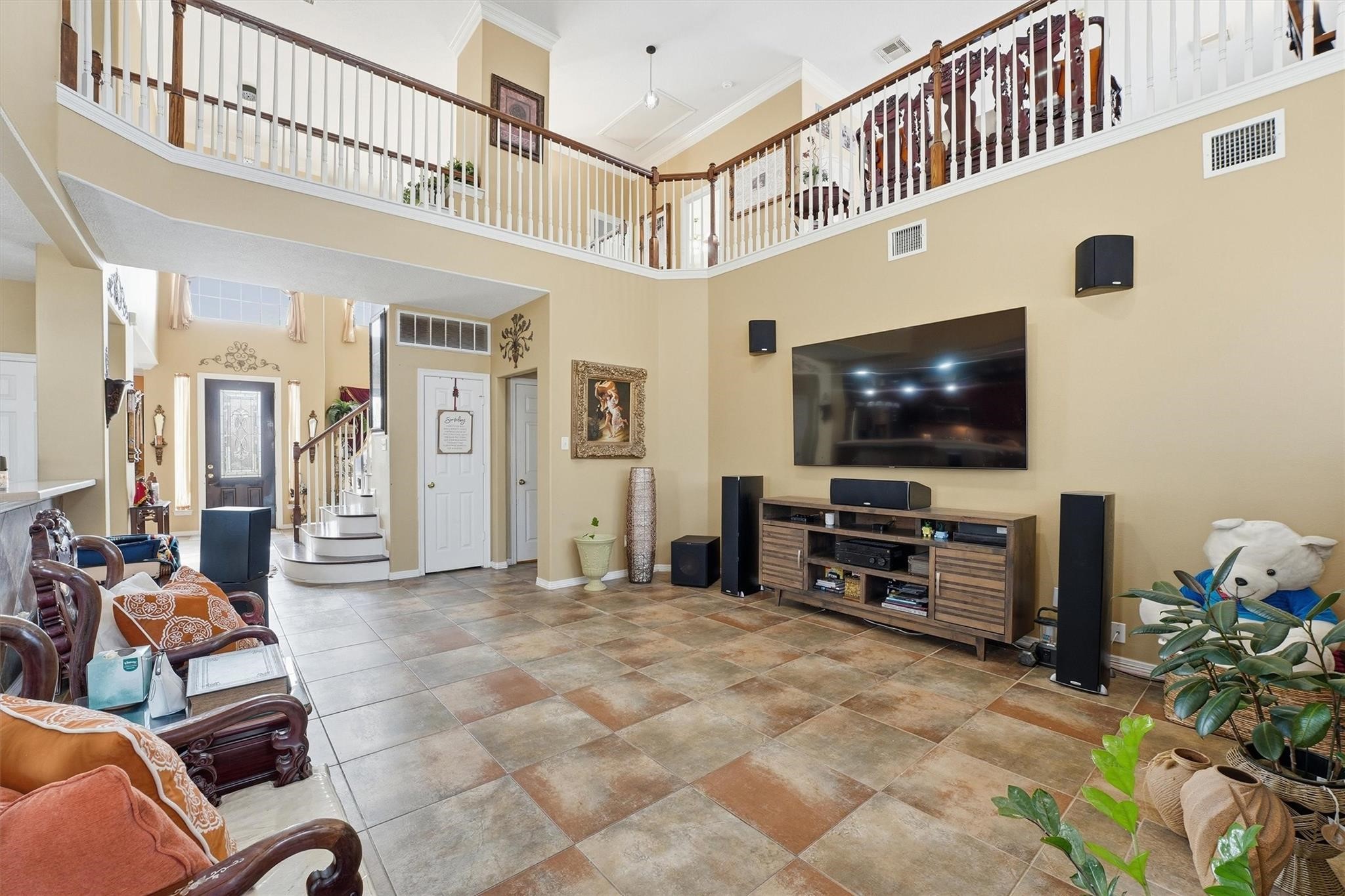 19103 Olympic Circle Property Photo 30