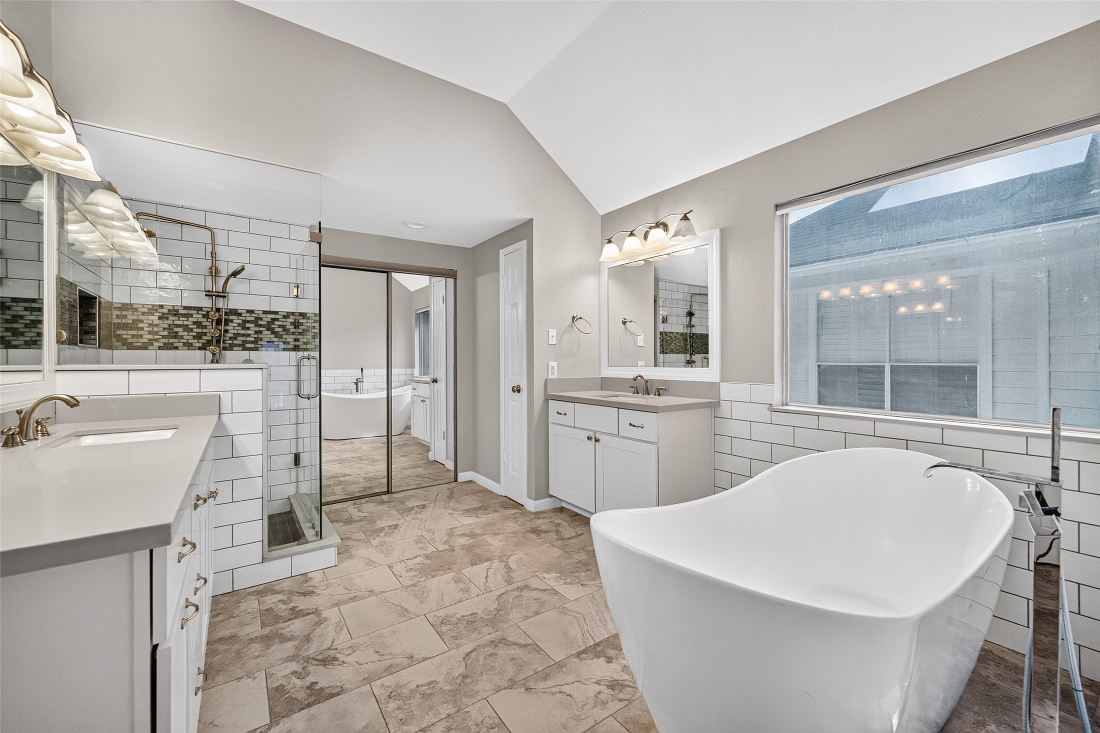 16511 Dawncrest Way Property Photo 29