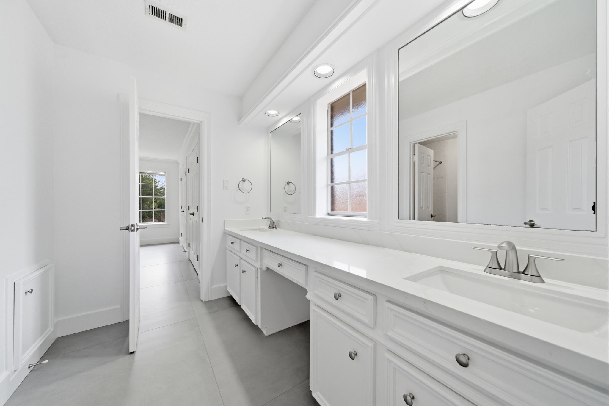 14 Hilshire Grove Lane Property Photo 15