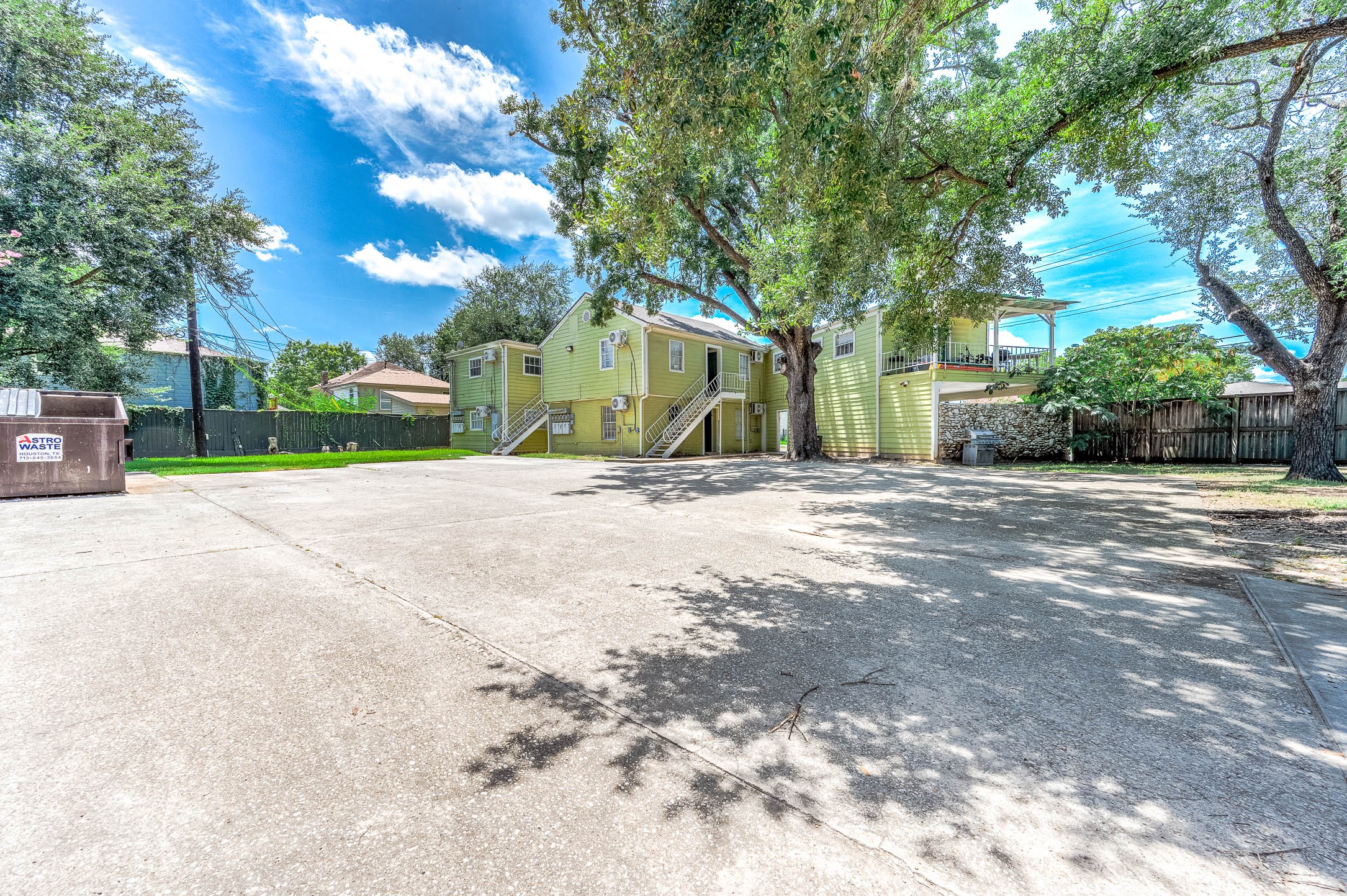 1711 Fourcade Street 5 Property Photo 10