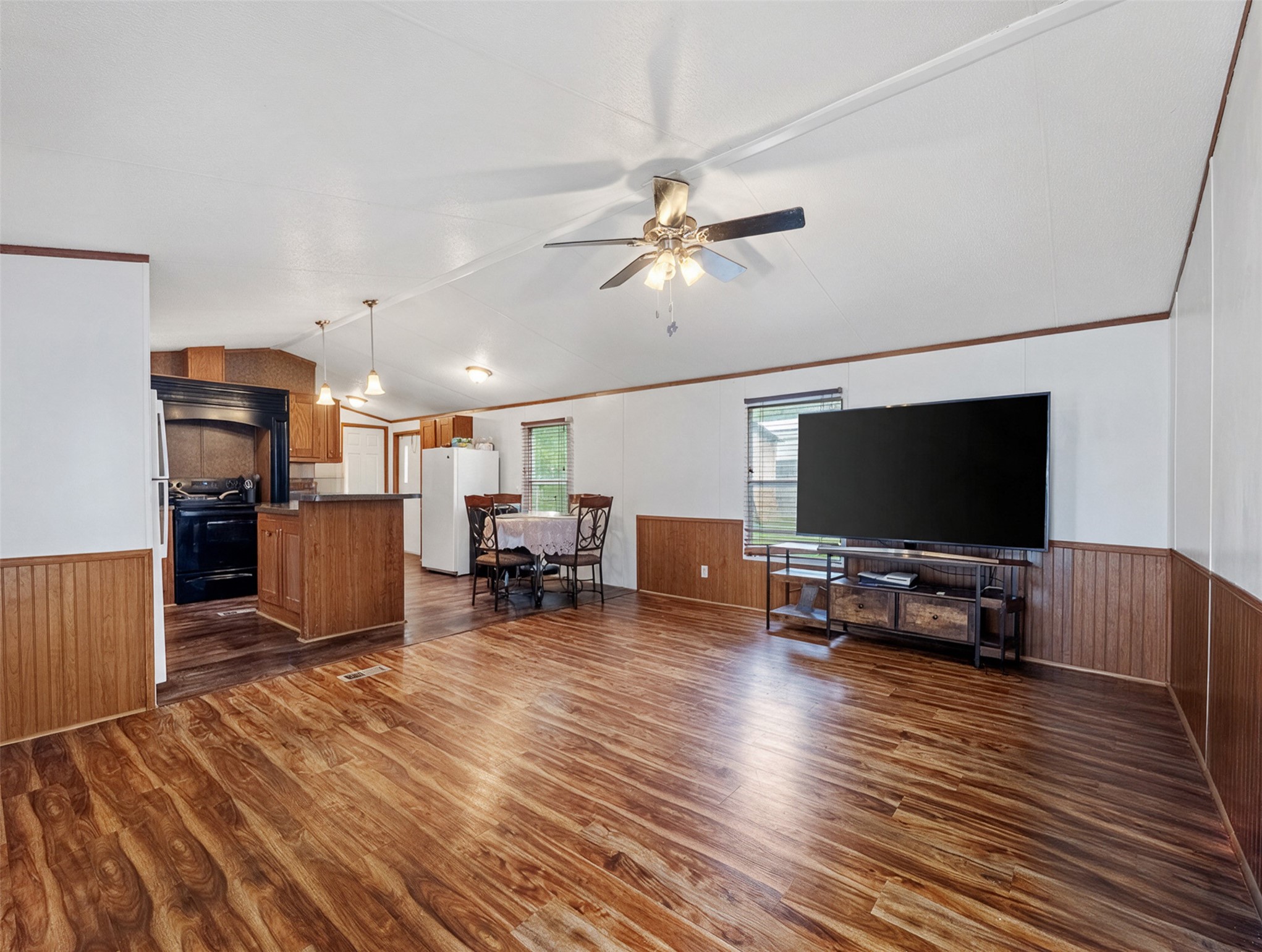 13053 Oak Manor Court Property Photo 6