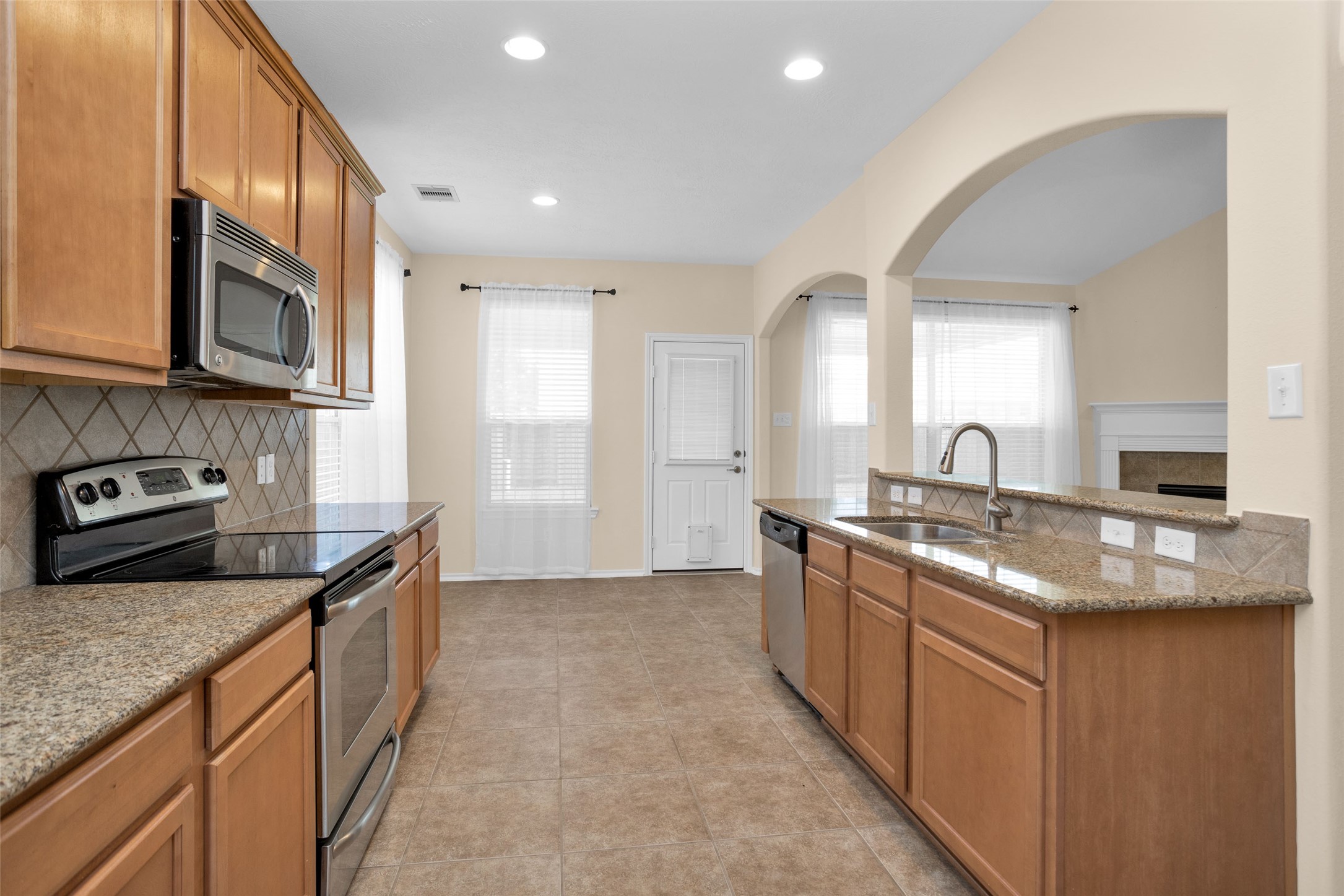 8927 Headstall Drive Property Photo 17