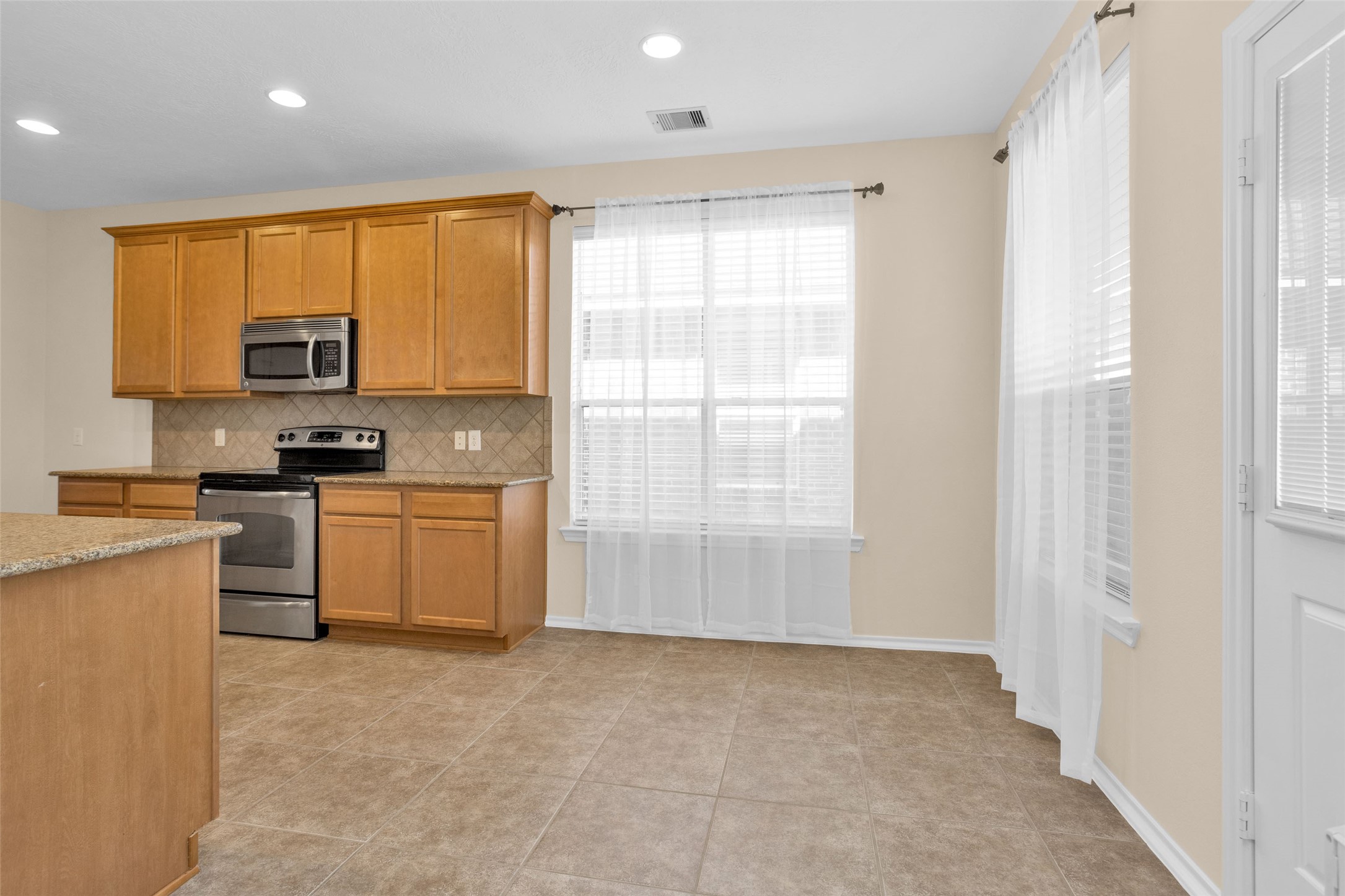 8927 Headstall Drive Property Photo 20