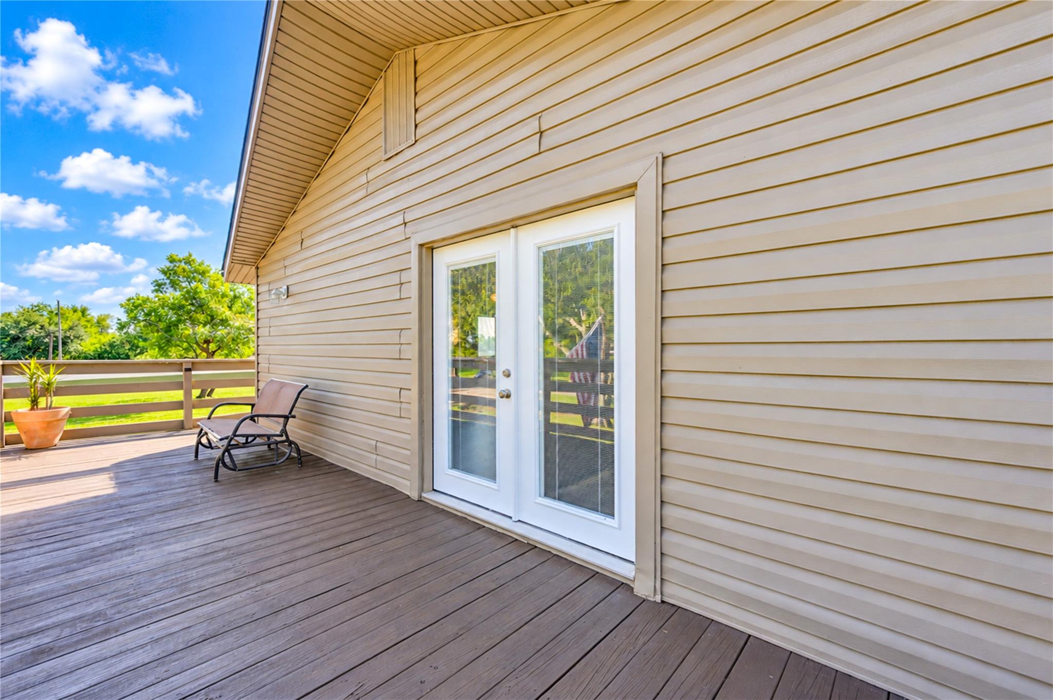 11605 Strom Property Photo 8