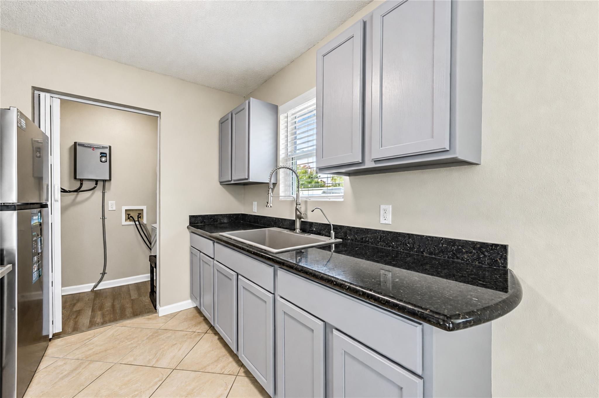 11605 Strom Property Photo 17