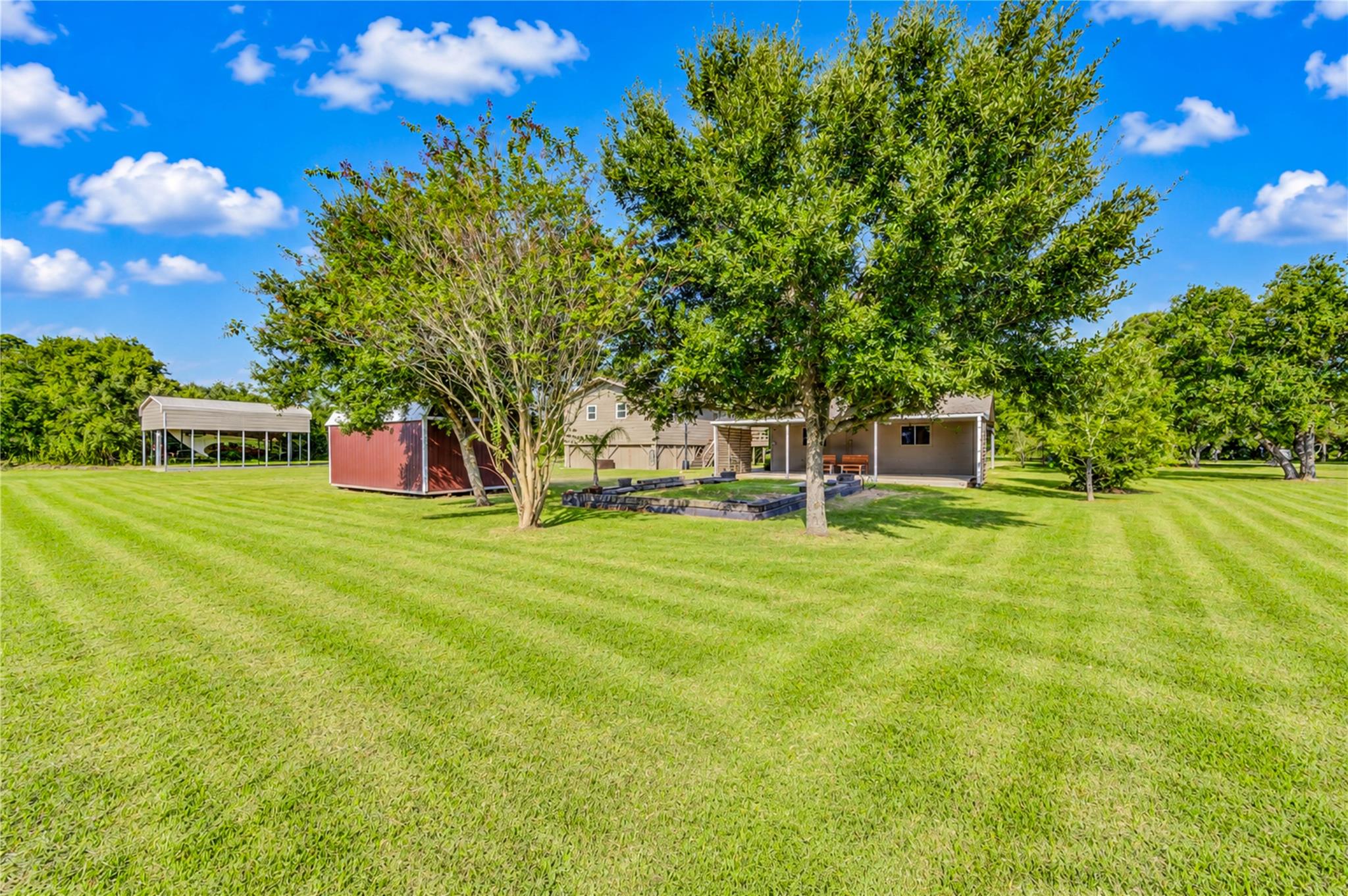 11605 Strom Property Photo 34