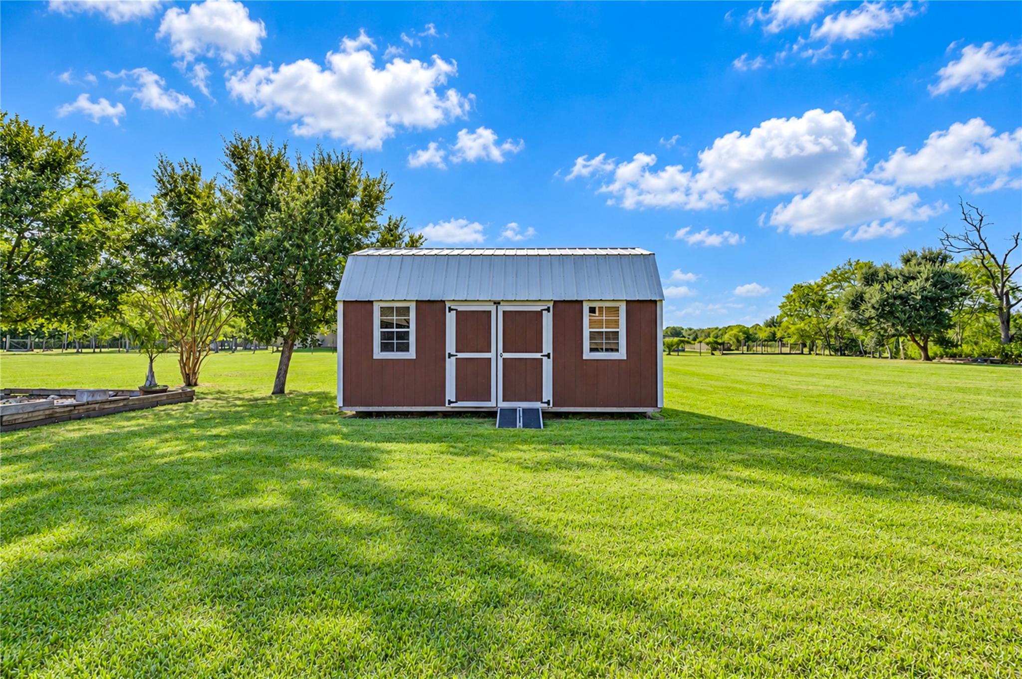 11605 Strom Property Photo 36