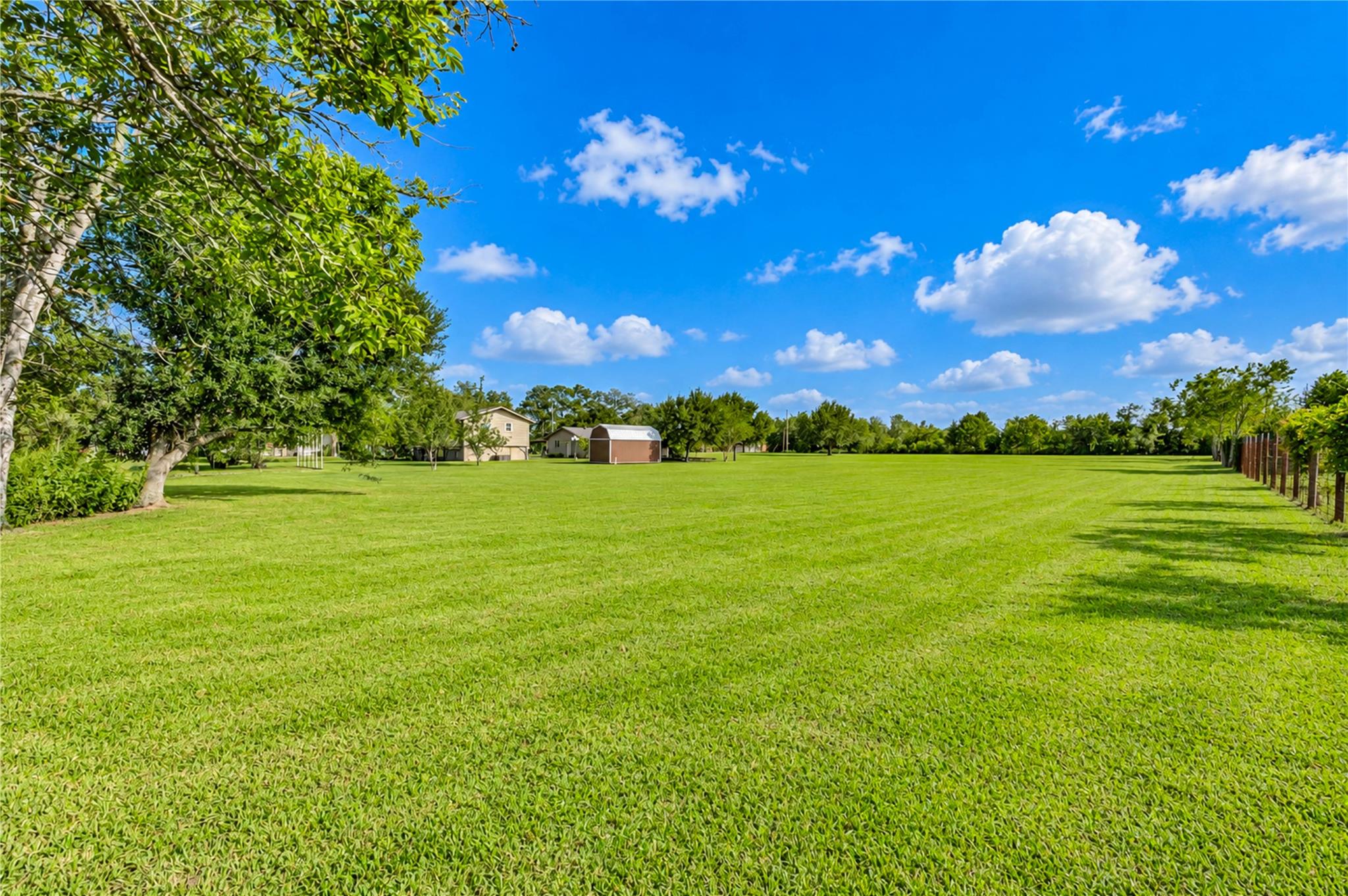 11605 Strom Property Photo 37