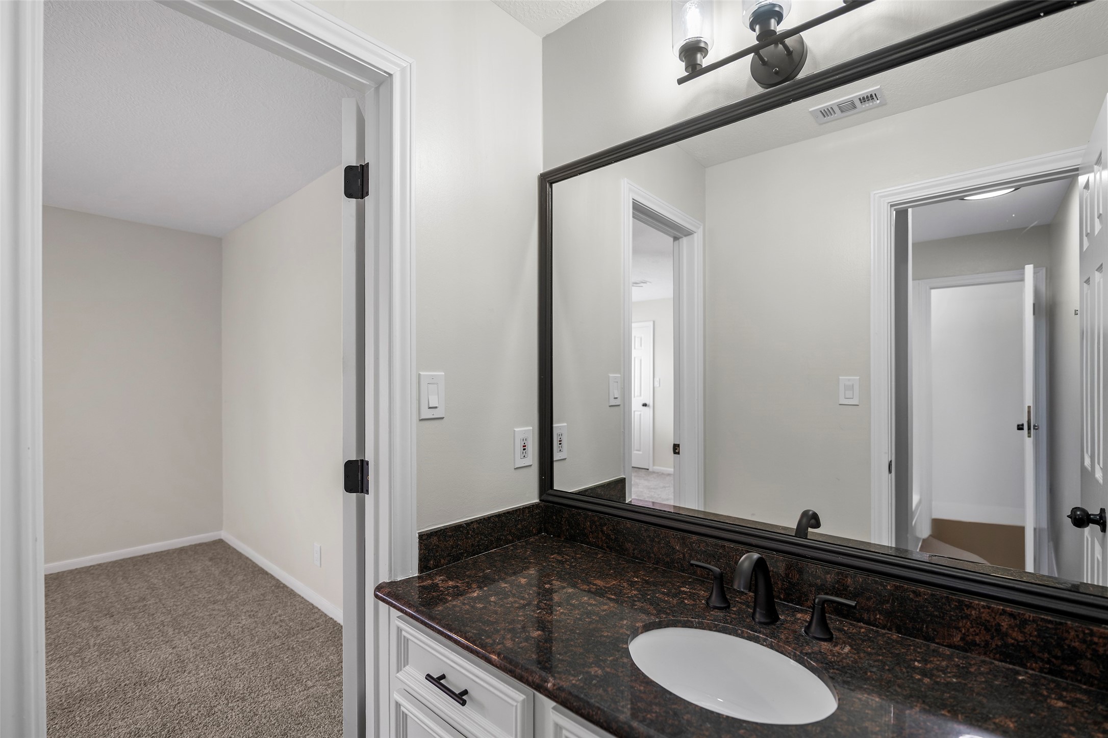 6786 Kestrel Court Property Photo 30