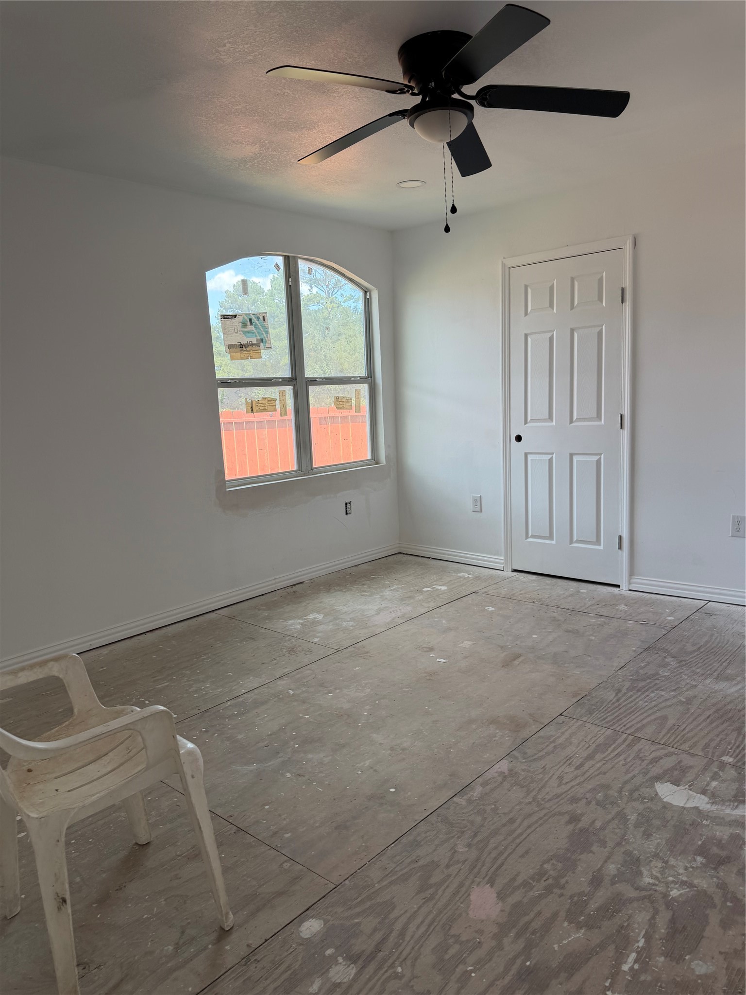 8024 Elise Nicole Drive Property Photo 4