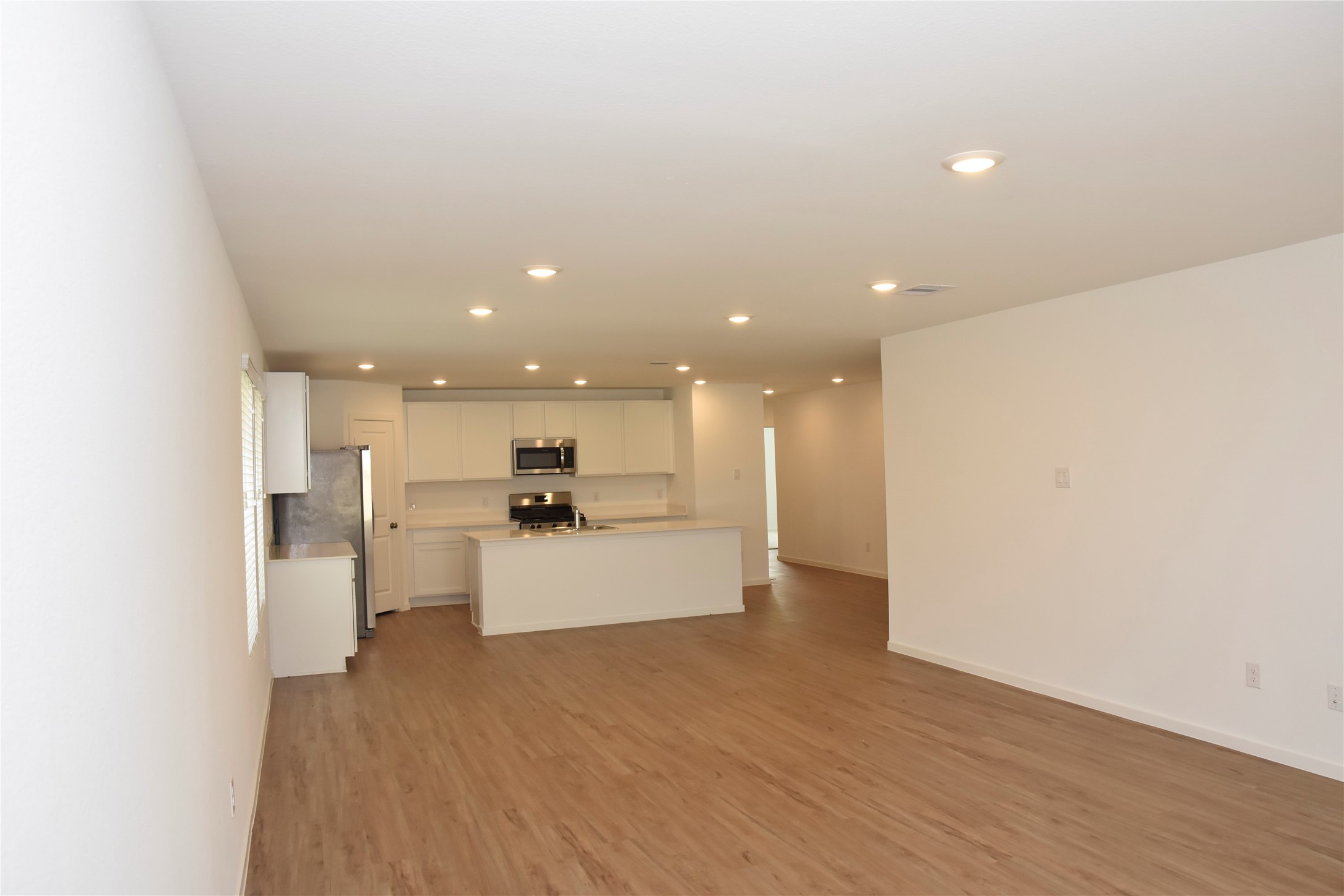 5135 Sunvalley Bend Drive Property Photo 14