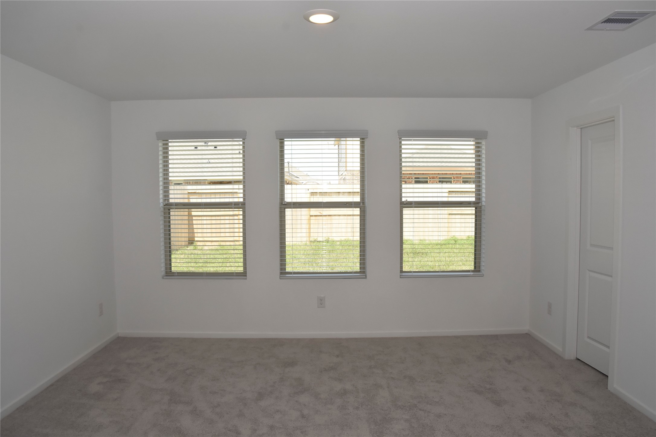 5135 Sunvalley Bend Drive Property Photo 16