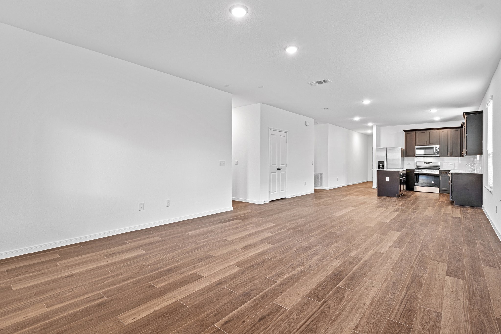 13582 Myrtle Gardens Boulevard Property Photo 10