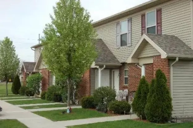 25 Vine St Property Photo 2