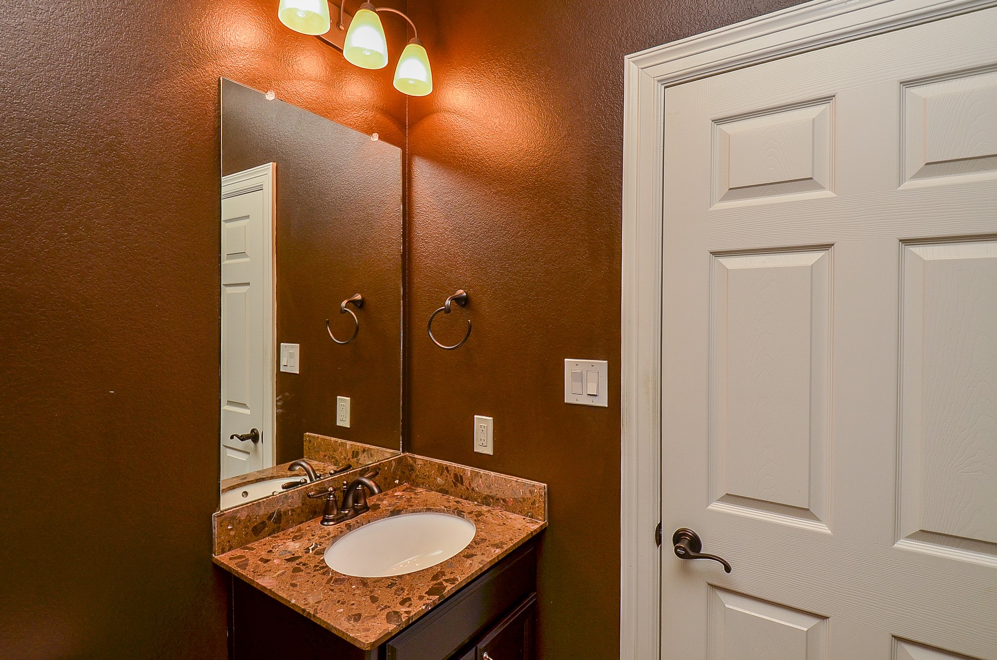 18918 Summer Farm Trail Property Photo 9