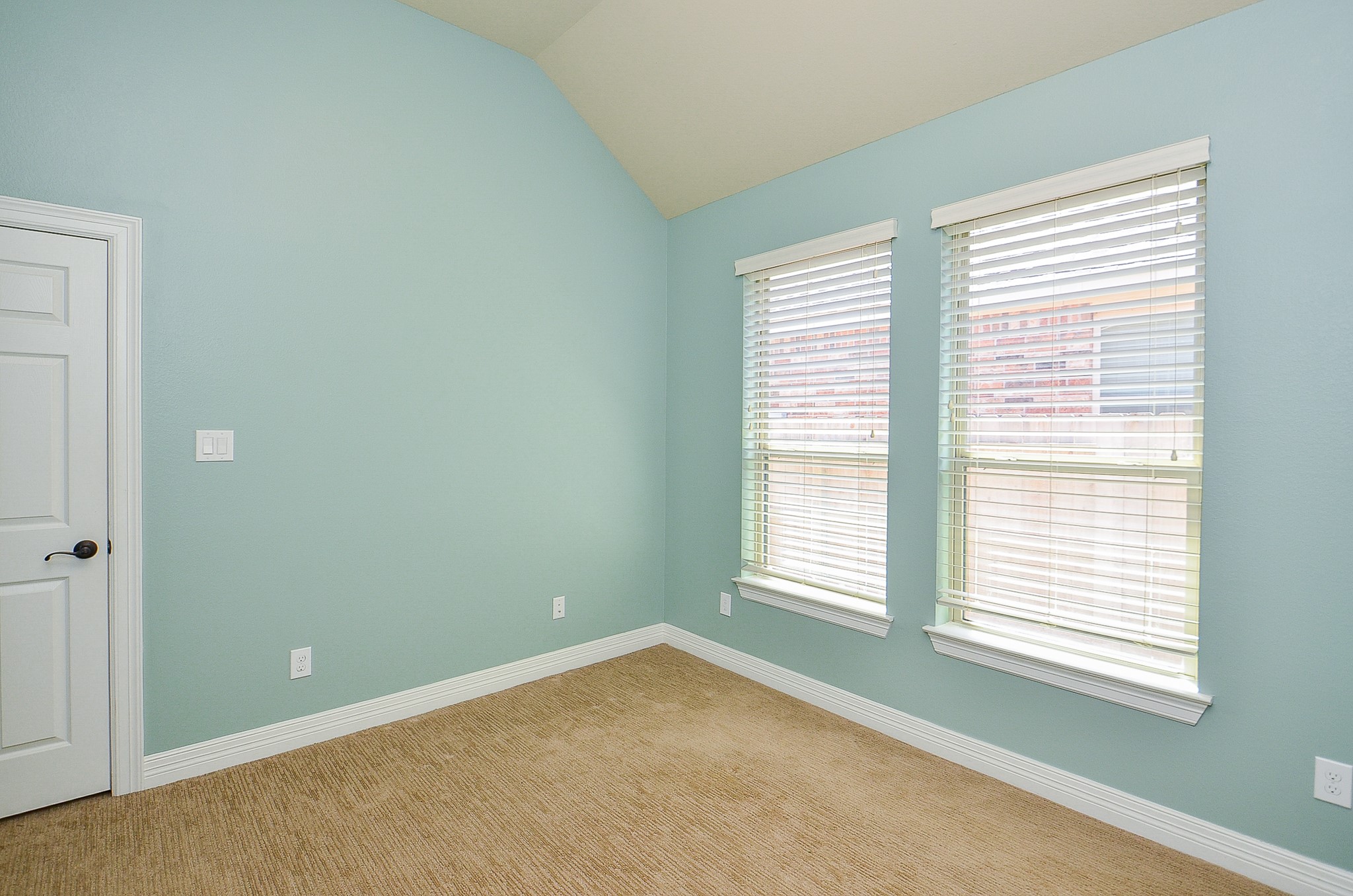 18918 Summer Farm Trail Property Photo 11