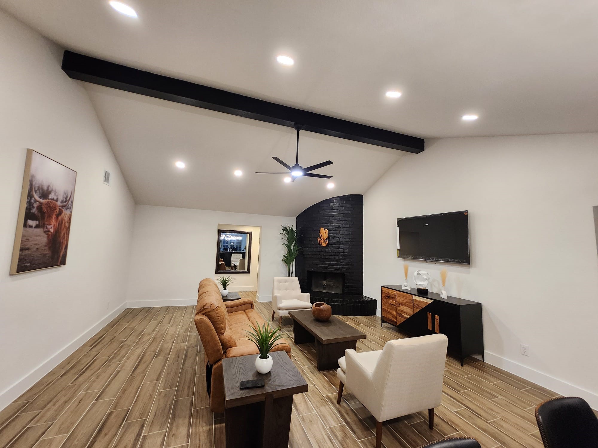 22107 Goldstone Drive Property Photo 4