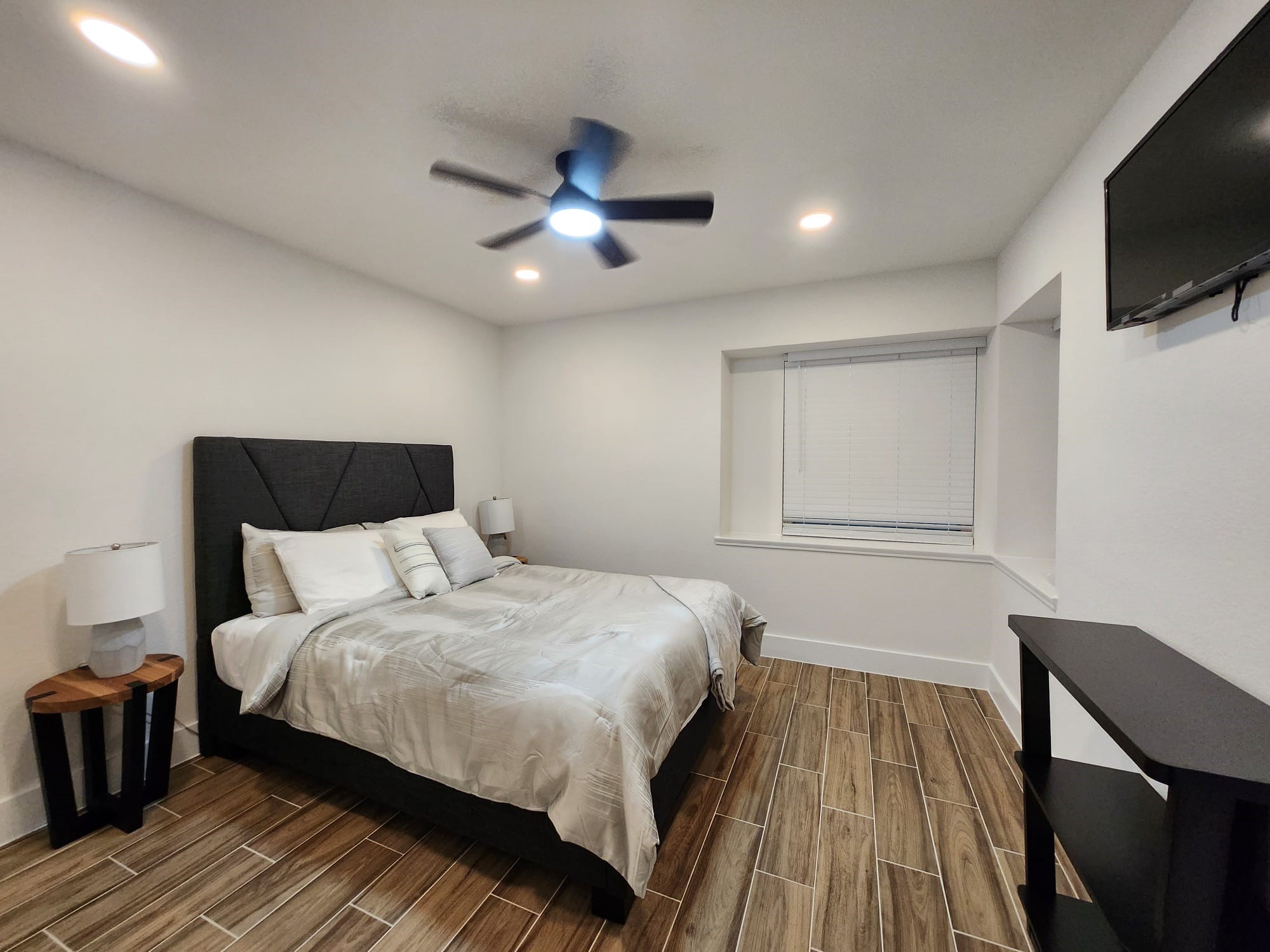 22107 Goldstone Drive Property Photo 10