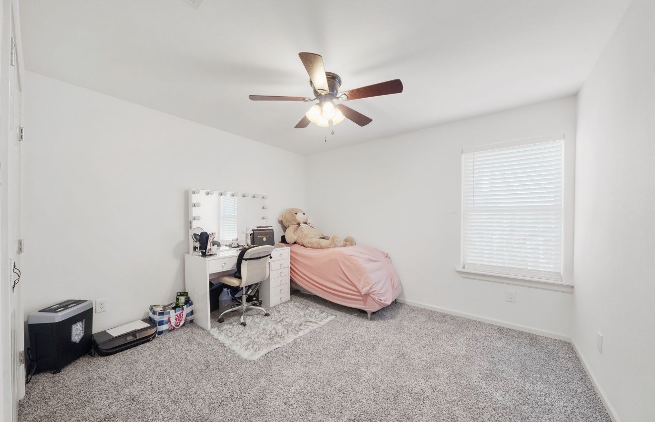326 Cartersville Street Property Photo 6
