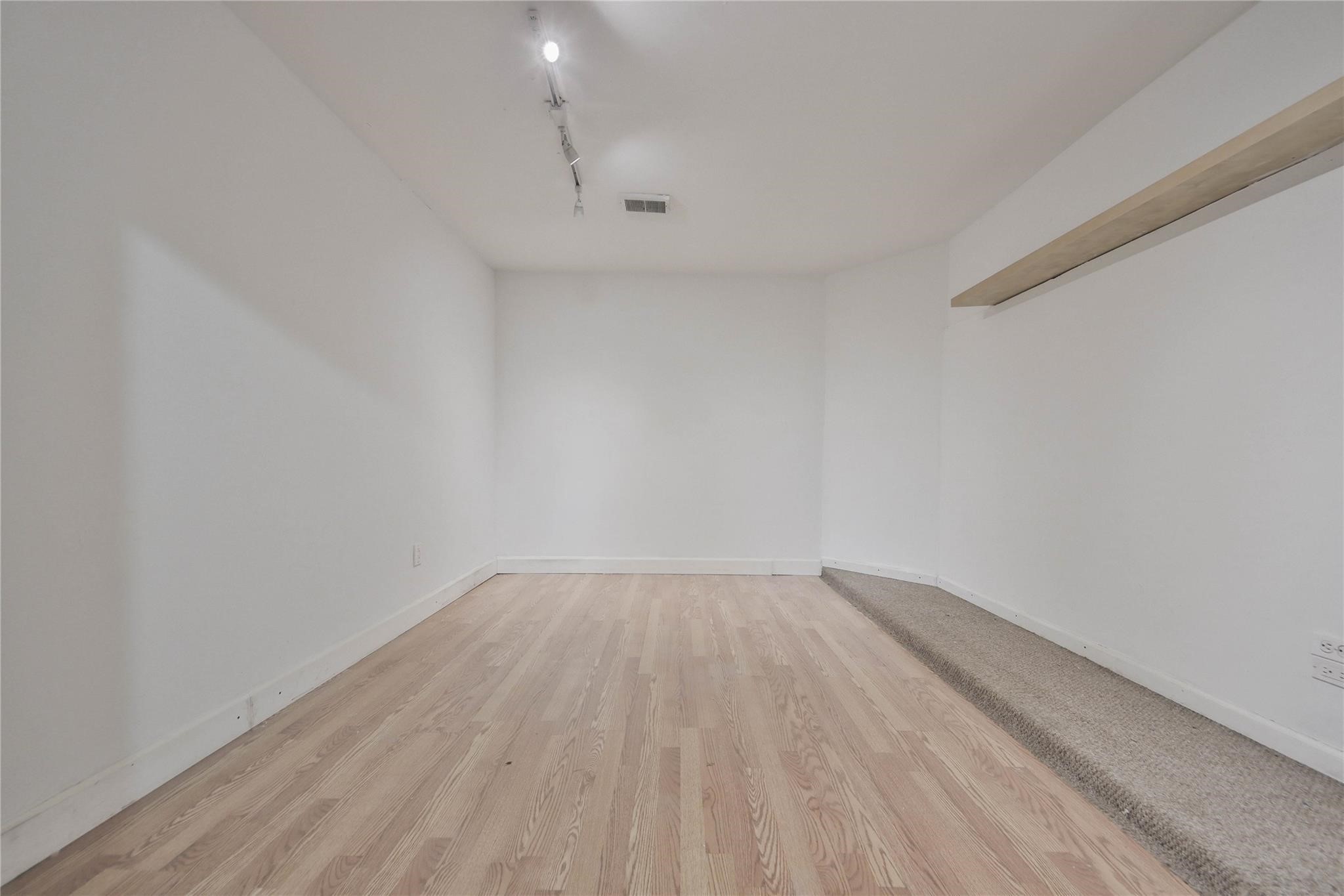 10018 King Ranch Lane Property Photo 9