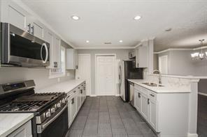 4838 Delano Street B Property Photo 8