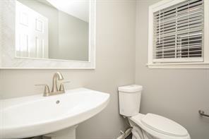 4838 Delano Street B Property Photo 18