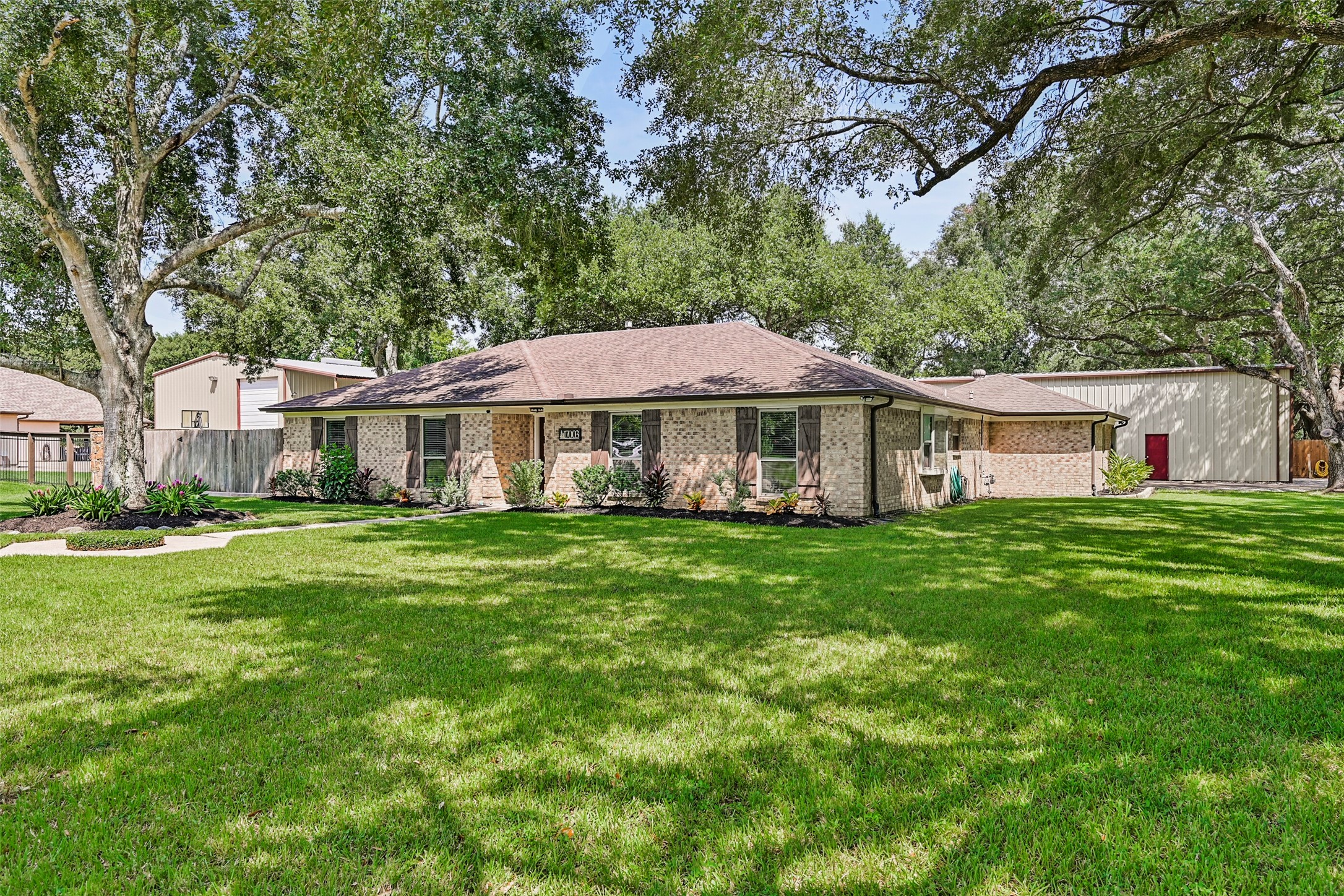 17003 County Road 127 Property Photo 4