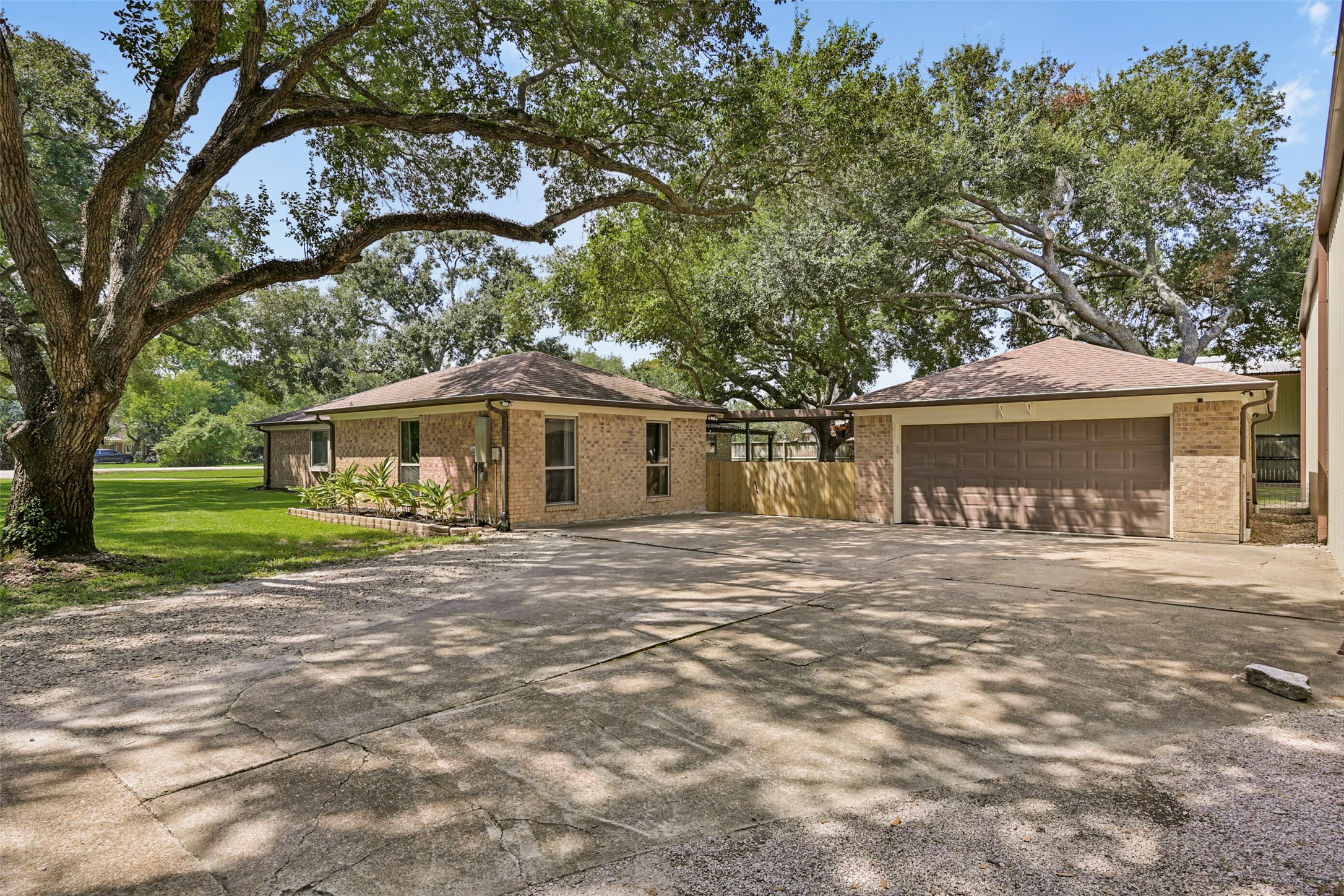 17003 County Road 127 Property Photo 8