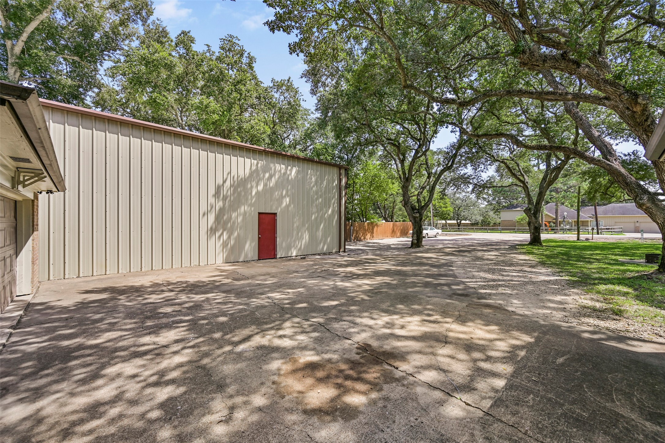 17003 County Road 127 Property Photo 9