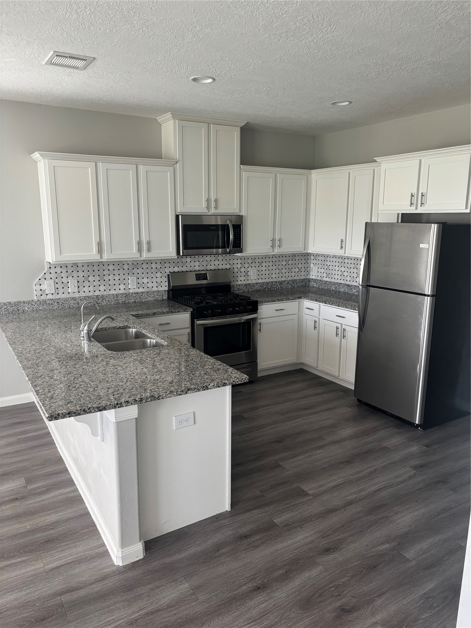 121 Road 51021 Property Photo 4