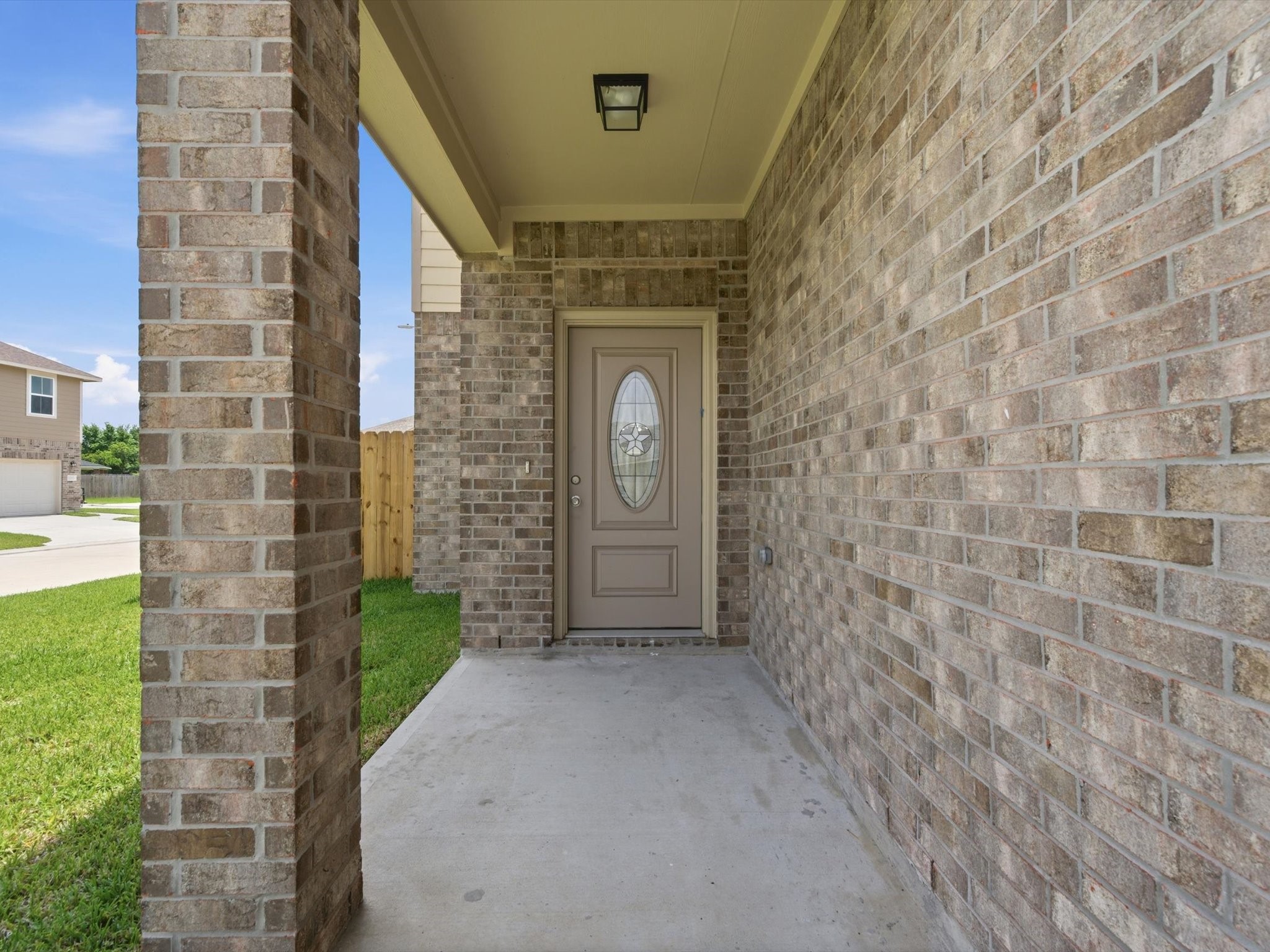 2811 Bowlin Leaf Lane Property Photo 5