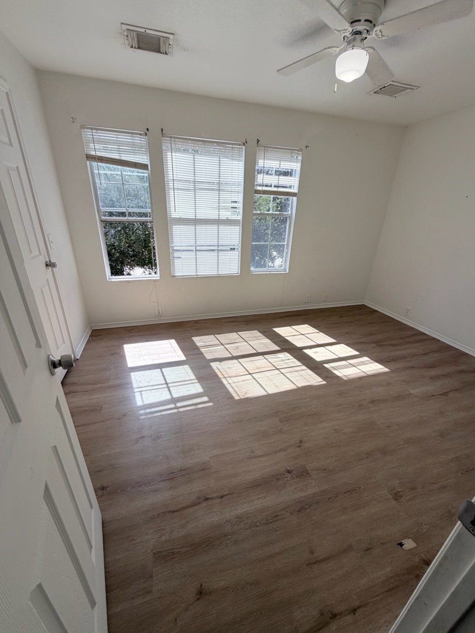 2211 Walnut Fair Lane Property Photo 13