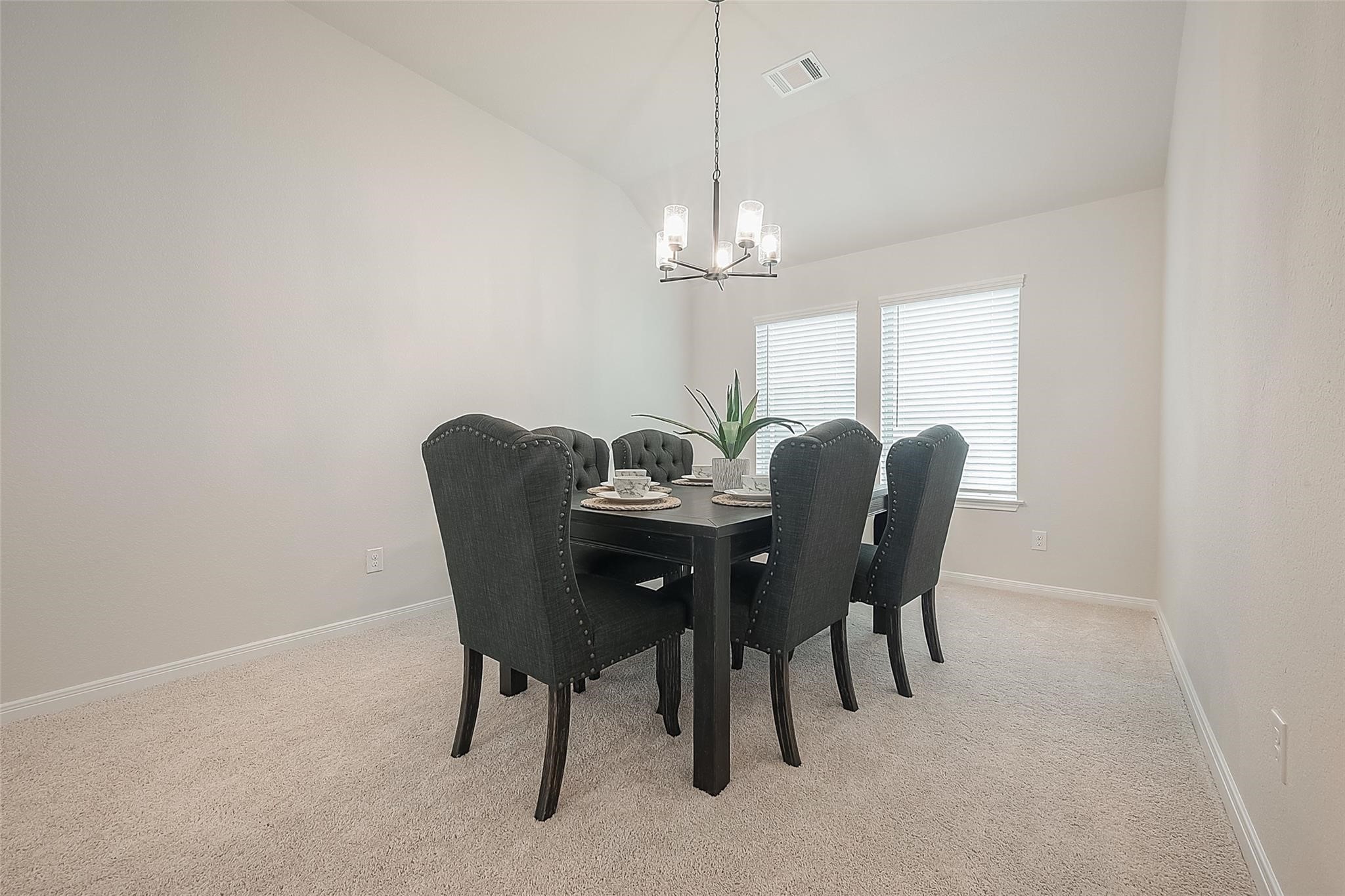 418 Kendall Crest Drive Property Photo 2