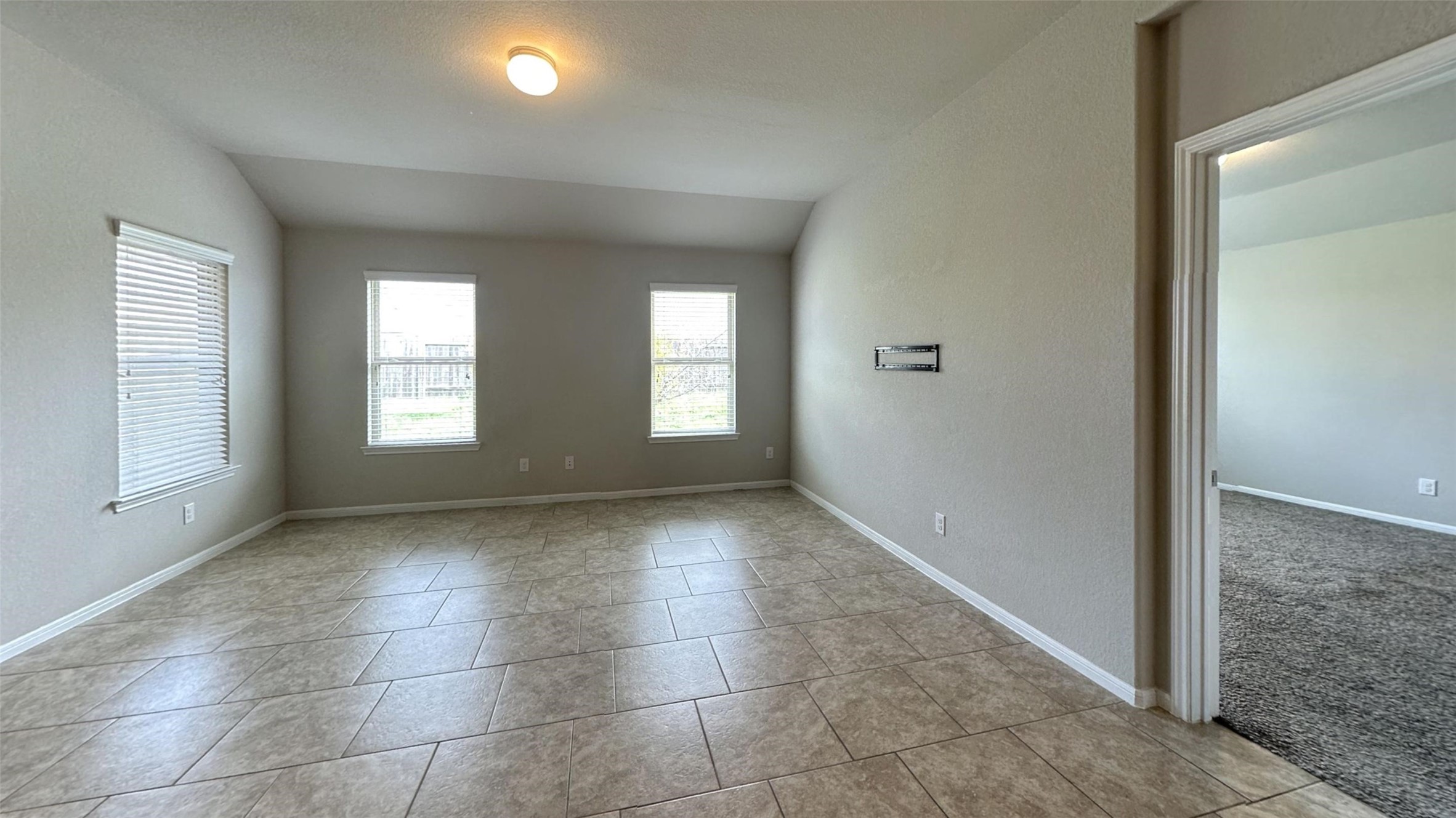 3011 Darlington Court Property Photo 4