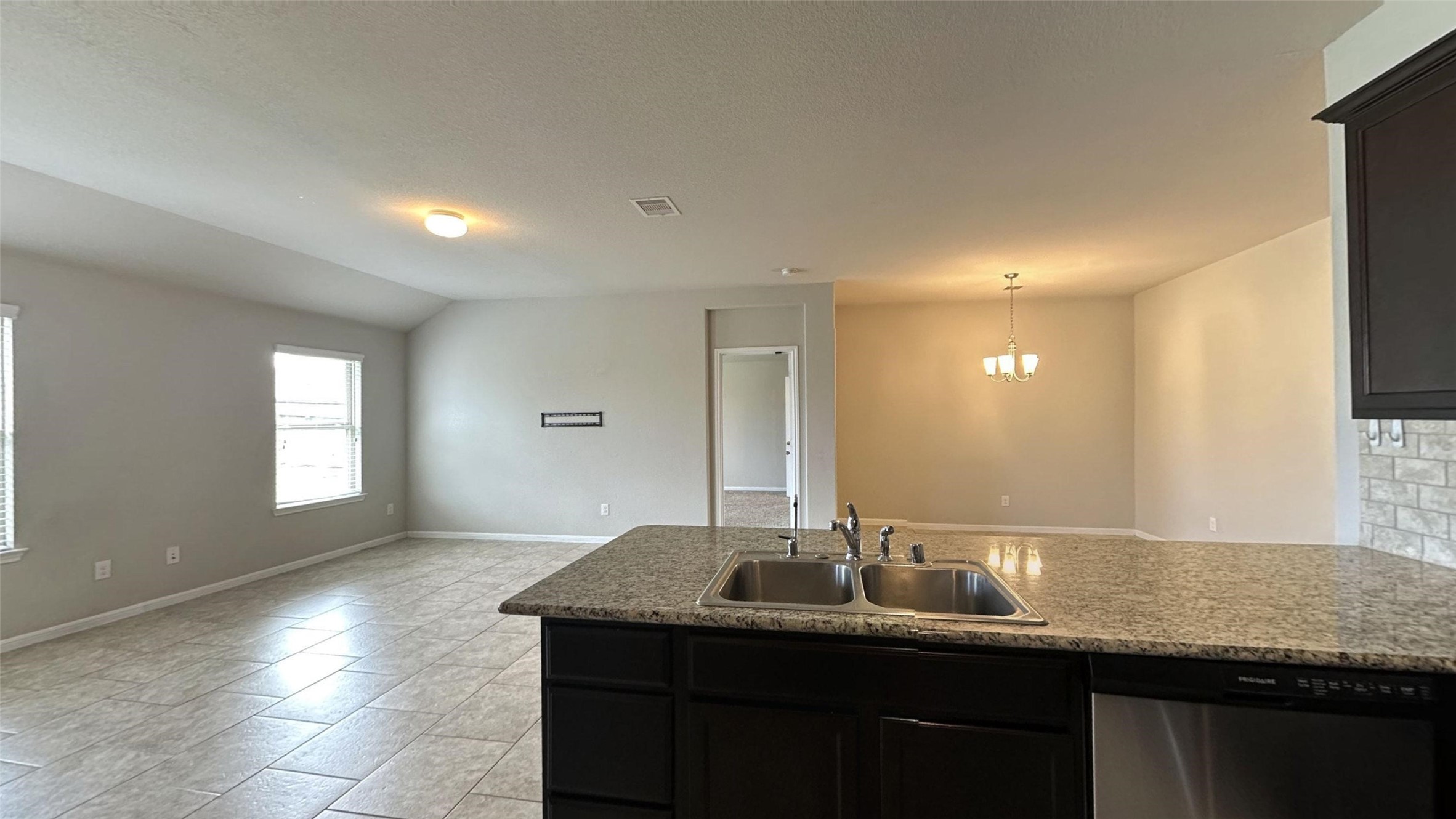 3011 Darlington Court Property Photo 8