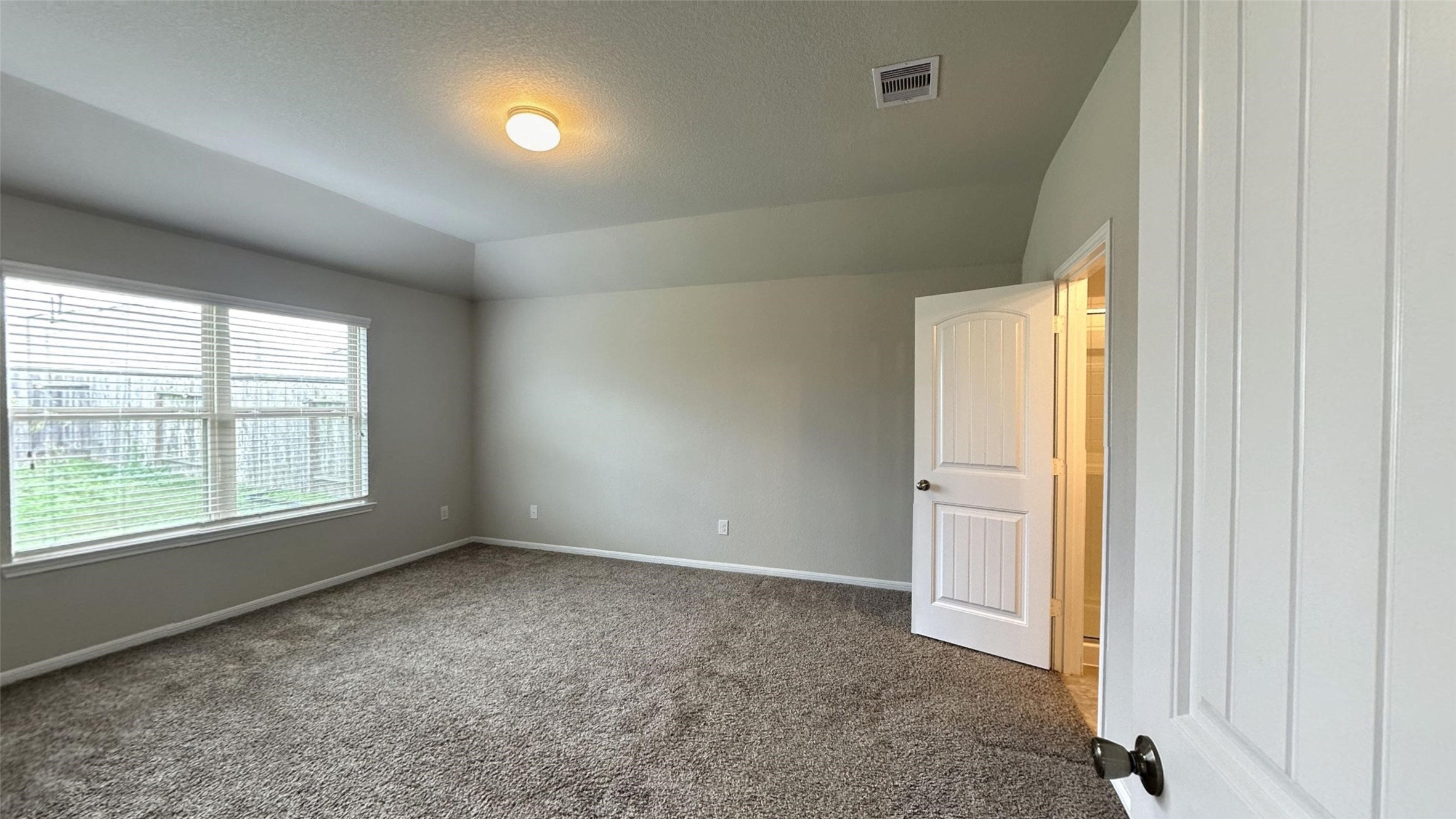 3011 Darlington Court Property Photo 12