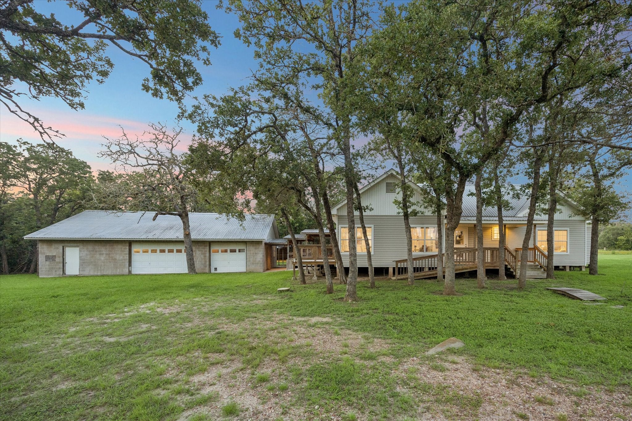 3685 Nixon Lake Road Property Photo 8