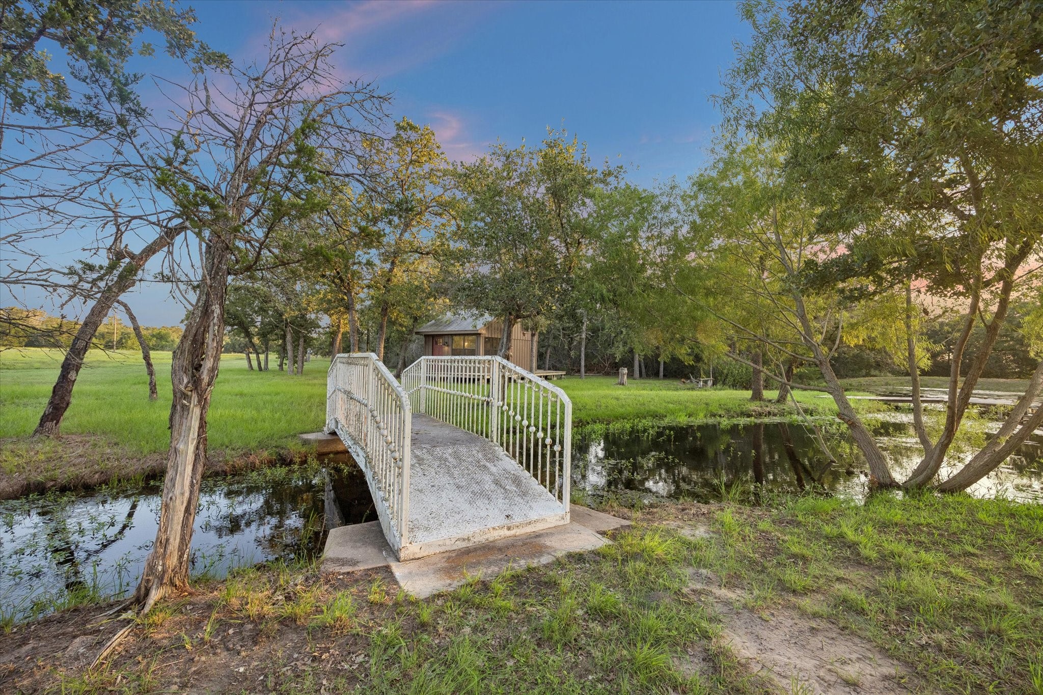 3685 Nixon Lake Road Property Photo 10
