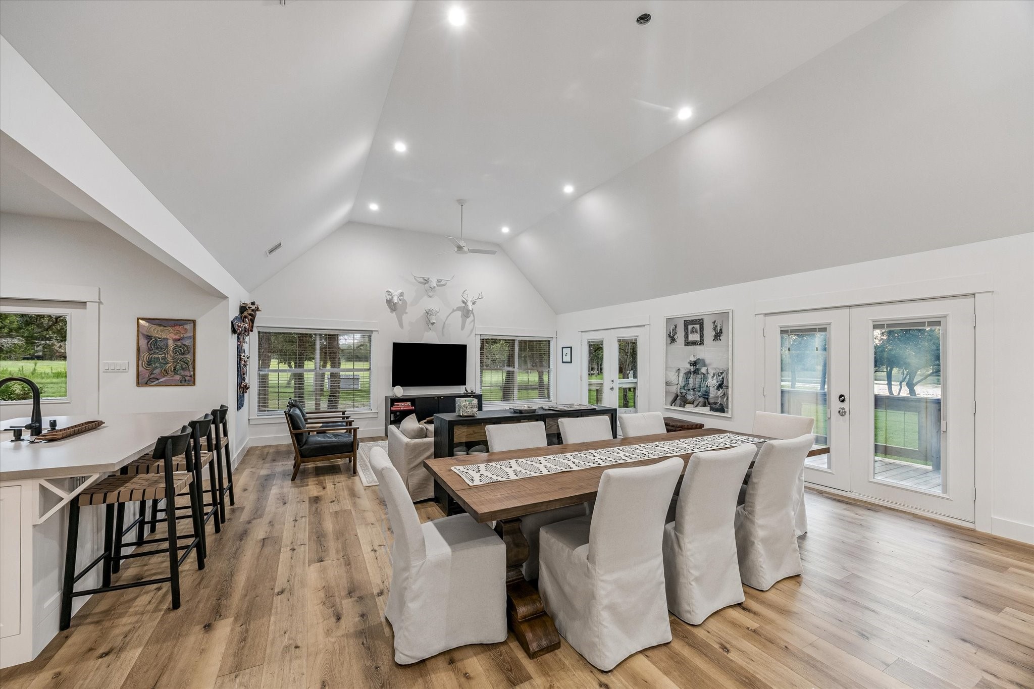 3685 Nixon Lake Road Property Photo 12