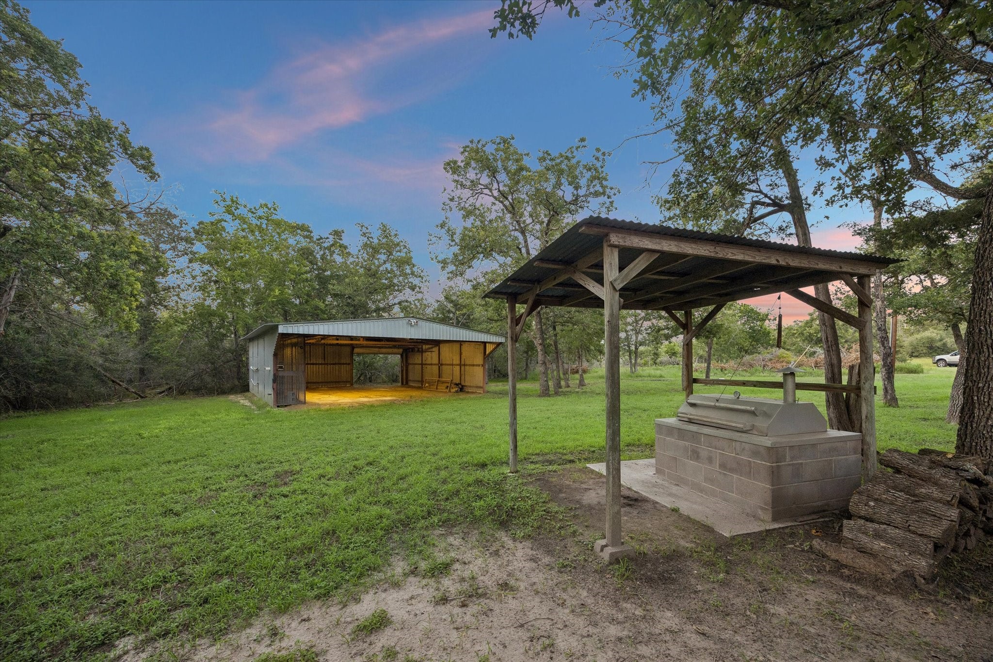 3685 Nixon Lake Road Property Photo 42