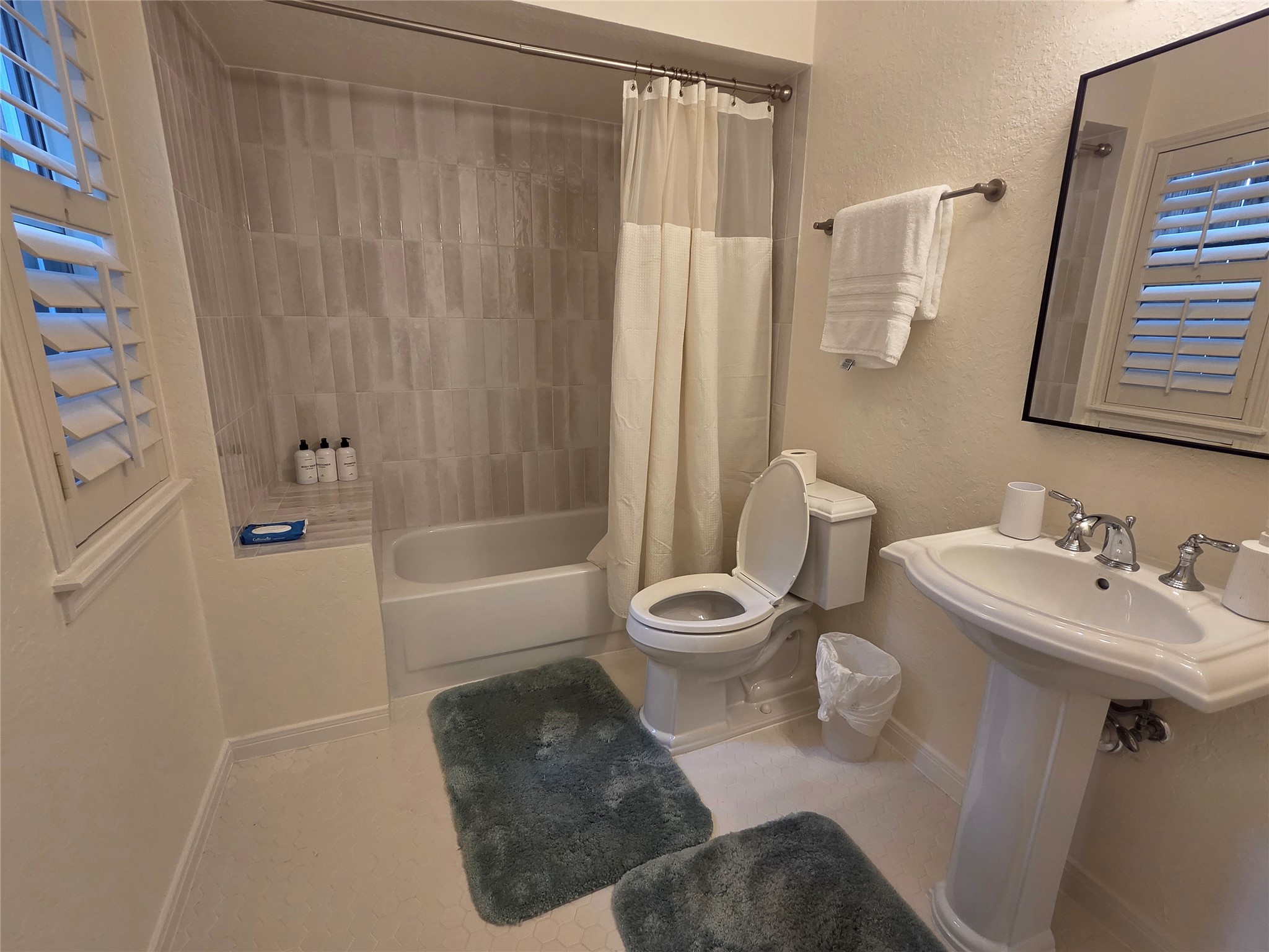 4509 Hazard Street Property Photo 5